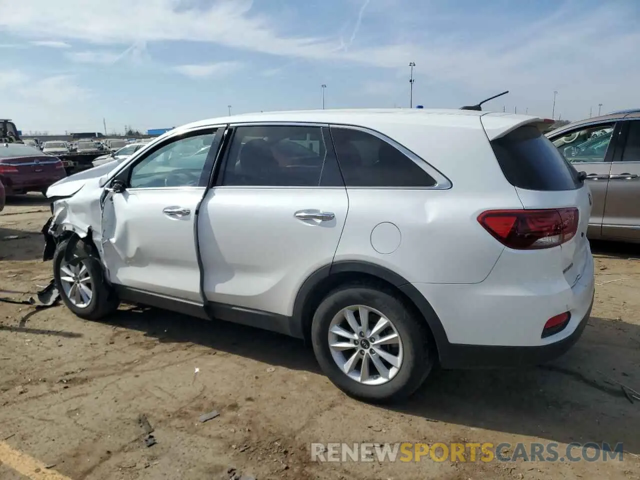 2 fotografías del automóvil dañado 5XYPG4A54LG627150 KIA SORENTO 2020
