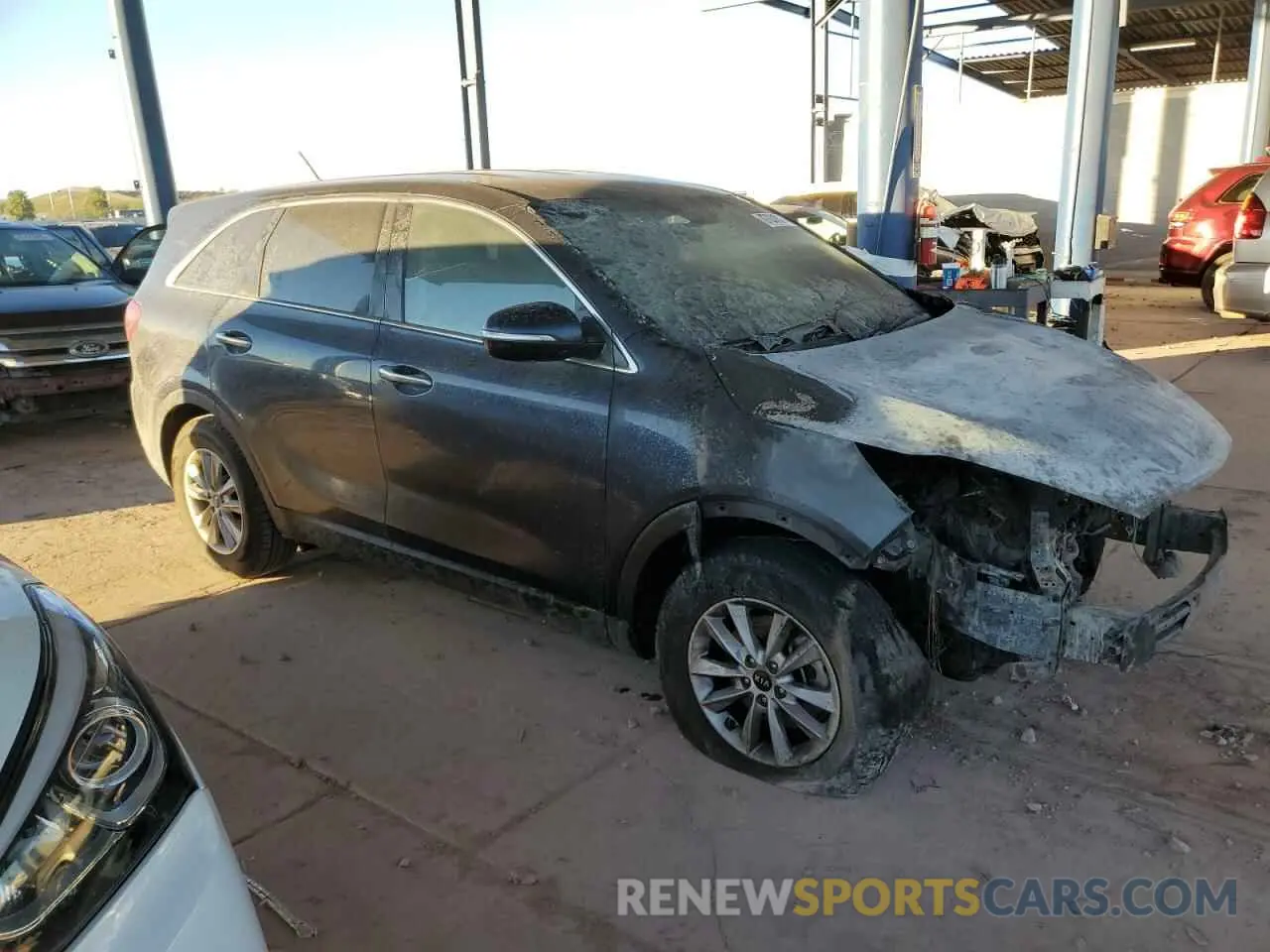 4 fotografías del automóvil dañado 5XYPG4A54LG628749 KIA SORENTO 2020