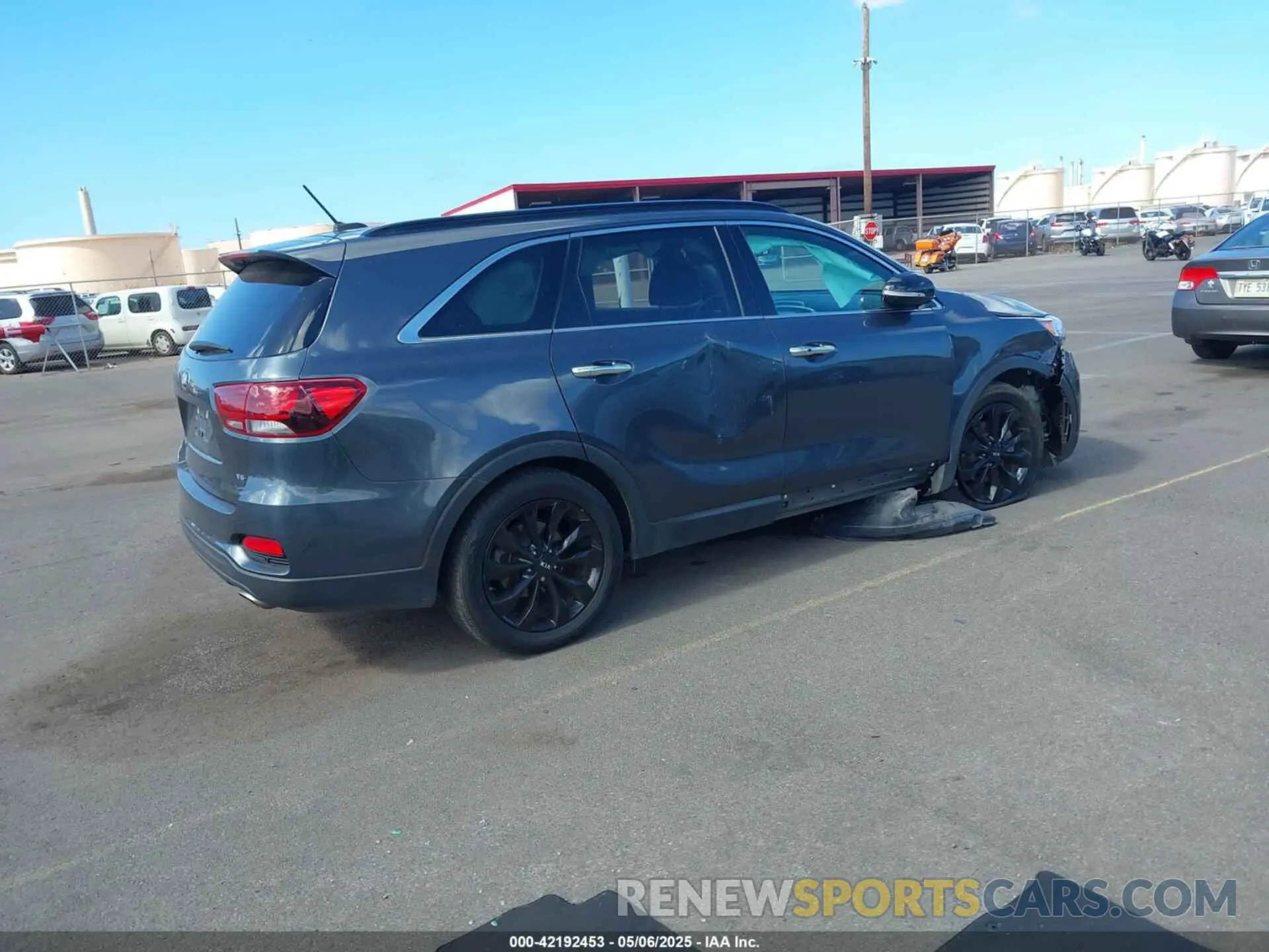 4 fotografías del automóvil dañado 5XYPG4A54LG703207 KIA SORENTO 2020