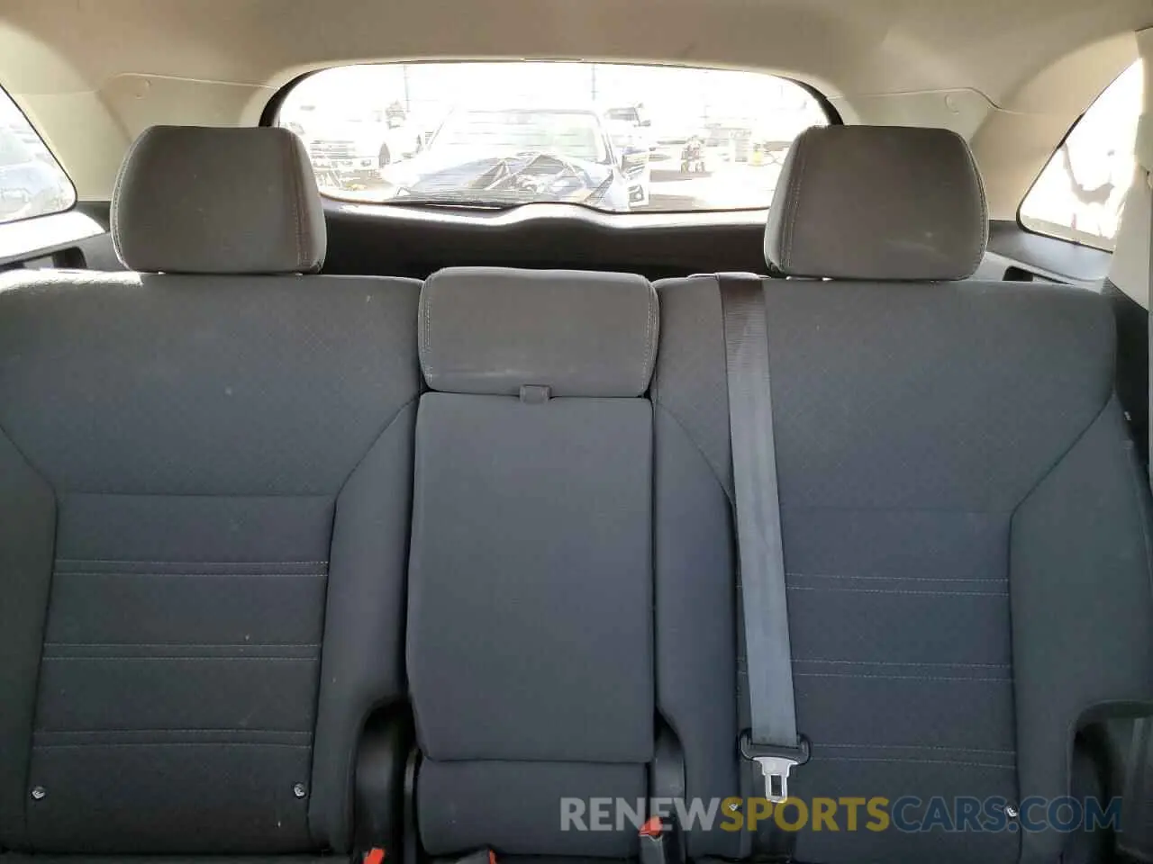 10 fotografías del automóvil dañado 5XYPG4A55LG627819 KIA SORENTO 2020
