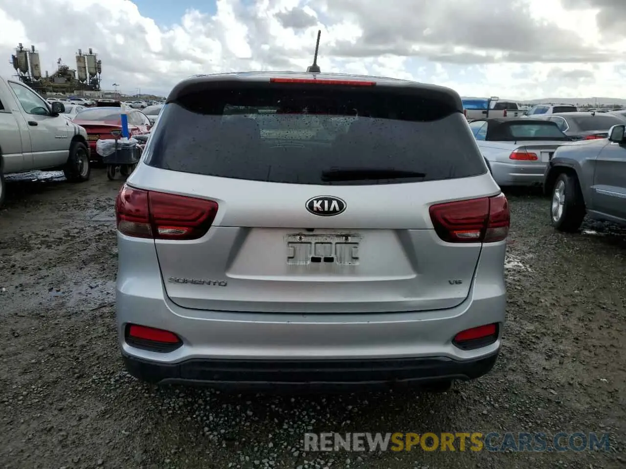 6 fotografías del automóvil dañado 5XYPG4A55LG631868 KIA SORENTO 2020
