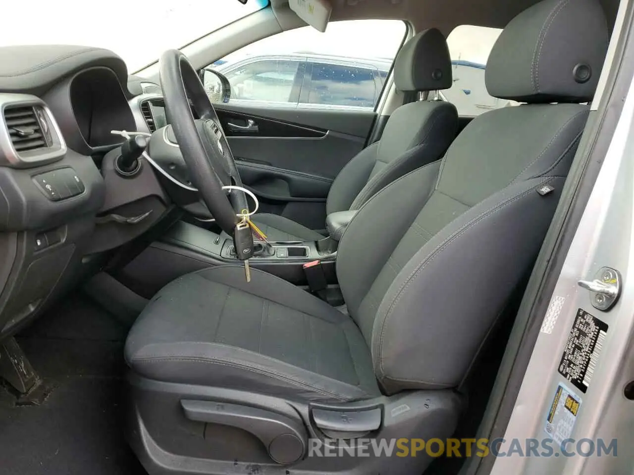 7 fotografías del automóvil dañado 5XYPG4A55LG631868 KIA SORENTO 2020