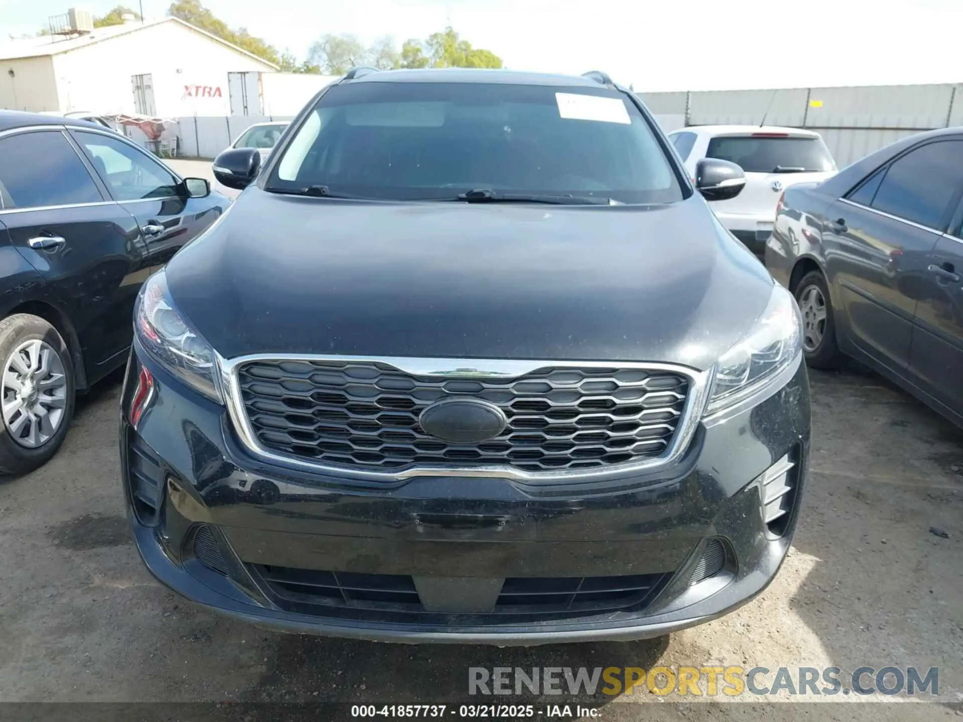 11 fotografías del automóvil dañado 5XYPG4A55LG695893 KIA SORENTO 2020