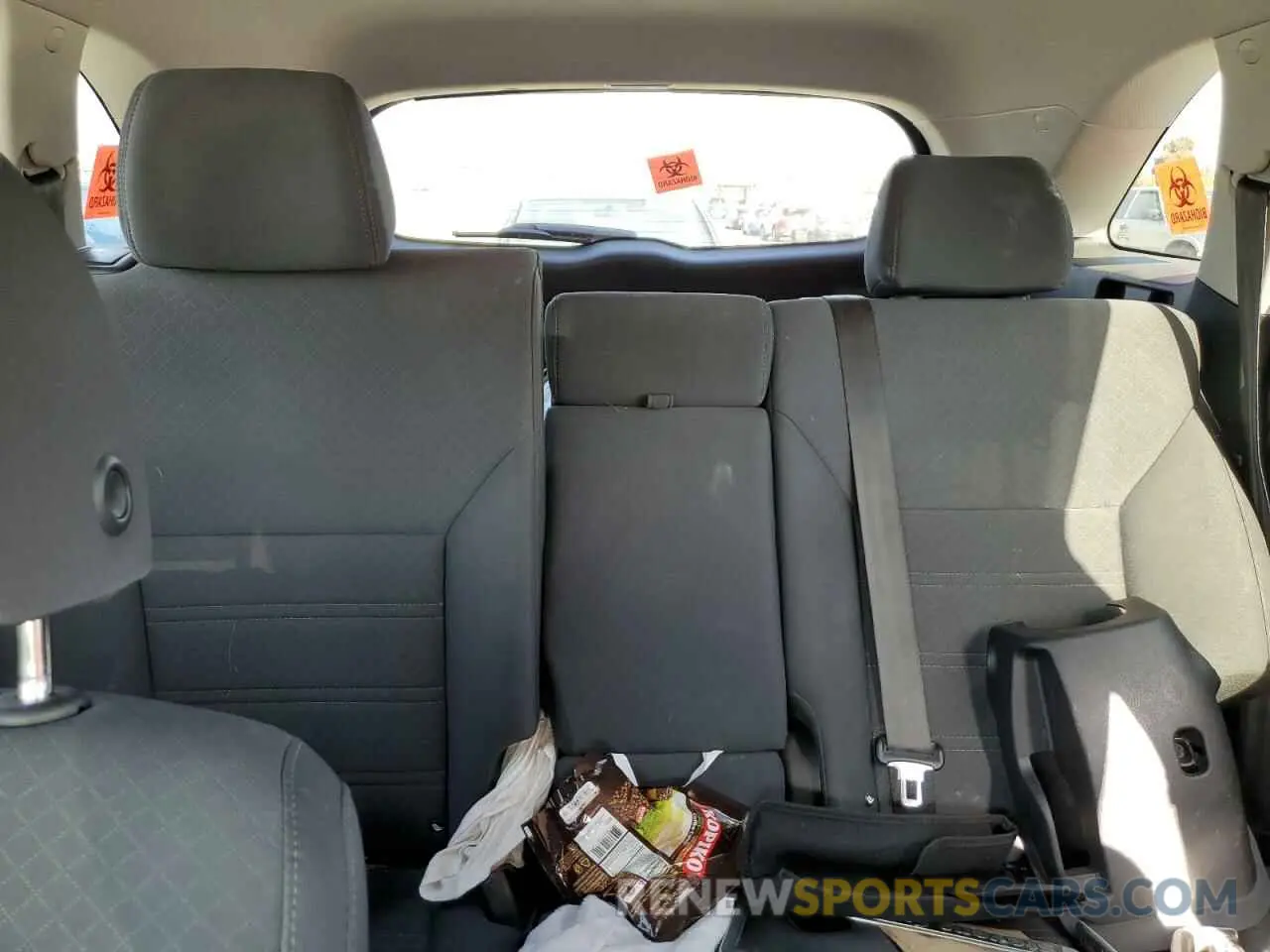 10 fotografías del automóvil dañado 5XYPG4A56LG617820 KIA SORENTO 2020