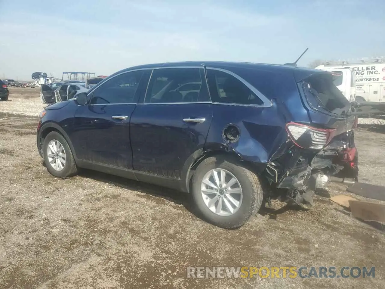 2 fotografías del automóvil dañado 5XYPG4A57LG625005 KIA SORENTO 2020