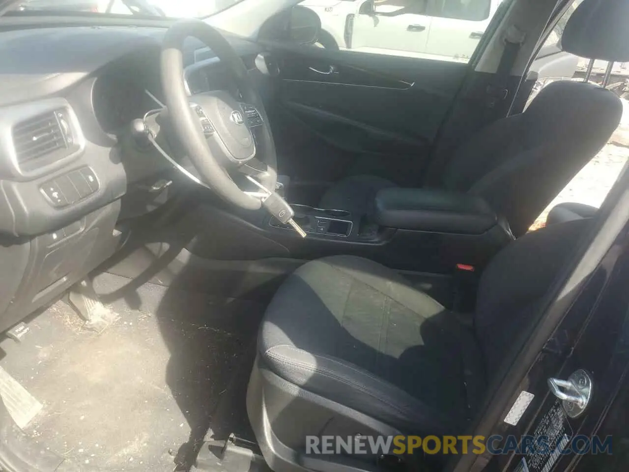 7 fotografías del automóvil dañado 5XYPG4A57LG625005 KIA SORENTO 2020