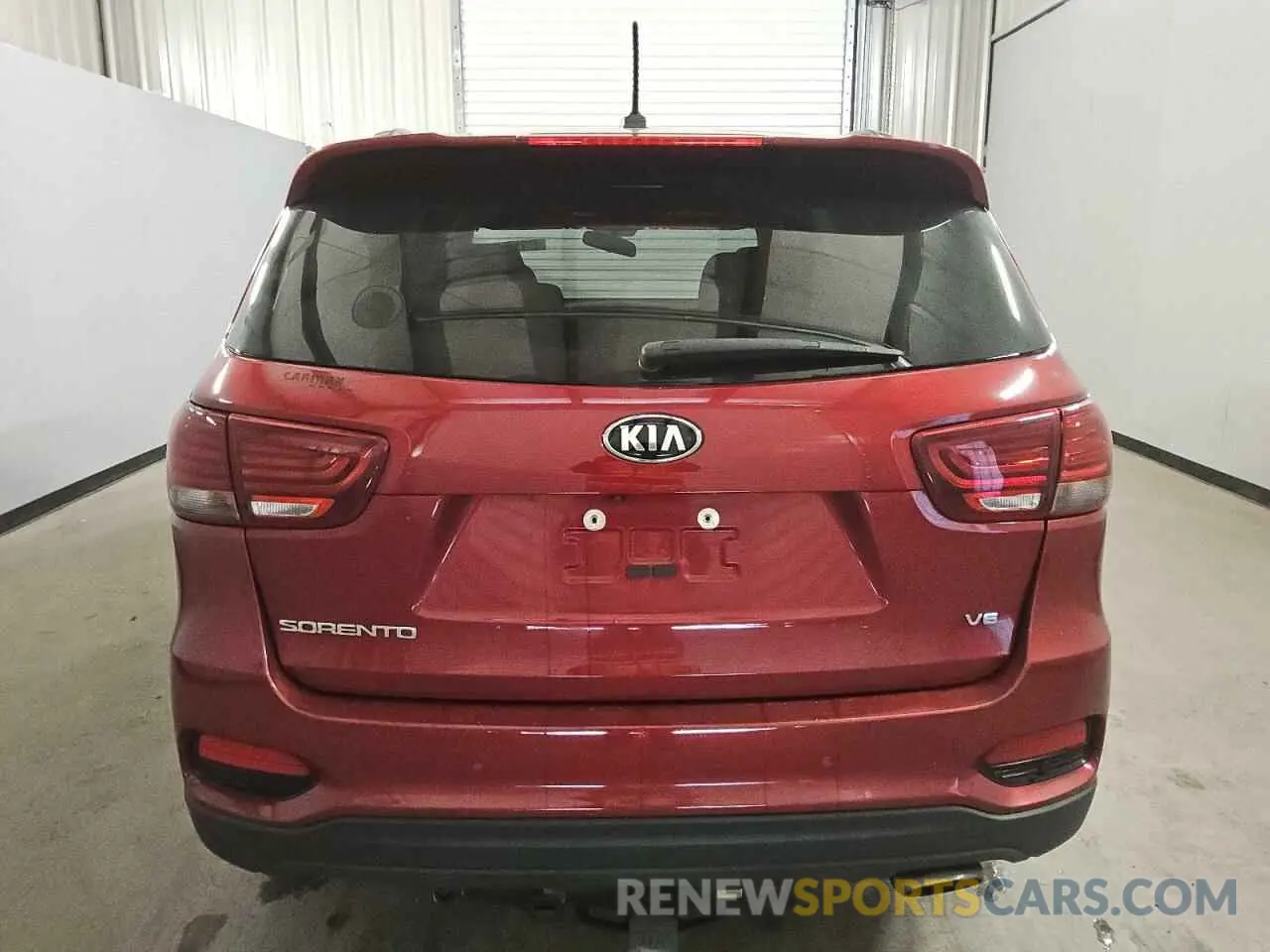 6 fotografías del automóvil dañado 5XYPG4A57LG693210 KIA SORENTO 2020