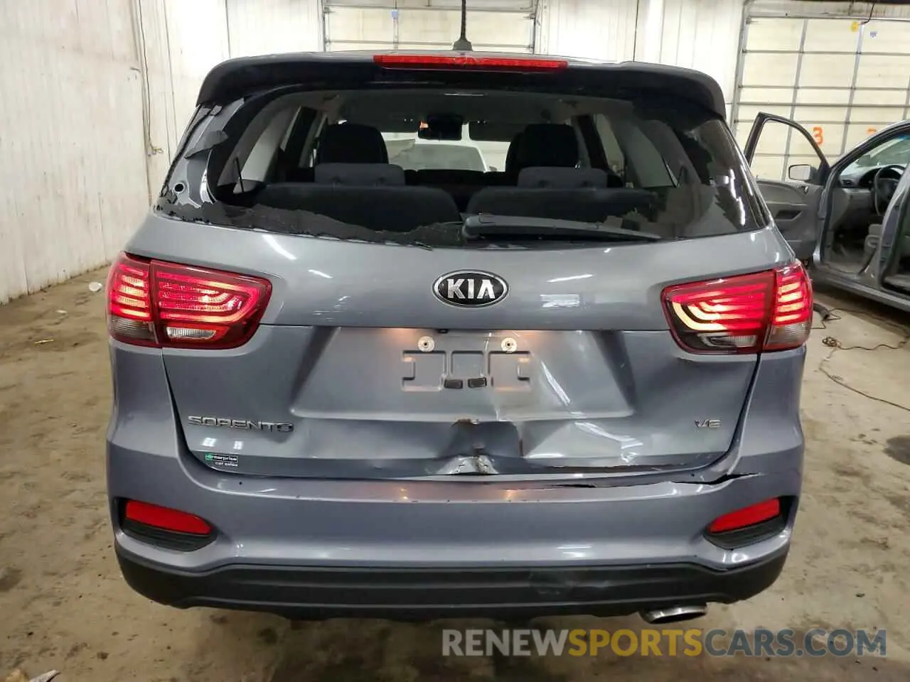 6 fotografías del automóvil dañado 5XYPG4A5XLG613172 KIA SORENTO 2020