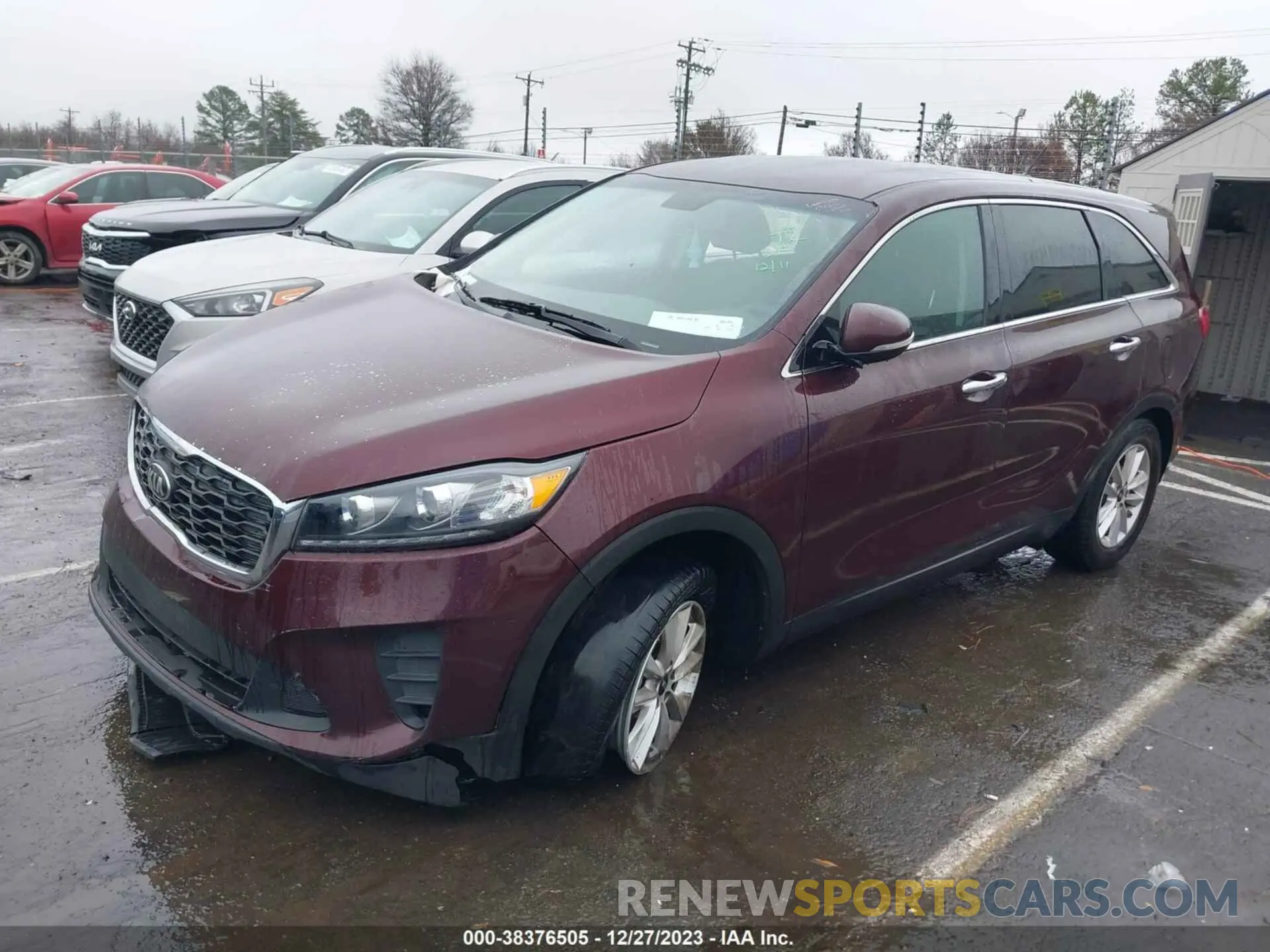 2 fotografías del automóvil dañado 5XYPG4A5XLG615276 KIA SORENTO 2020