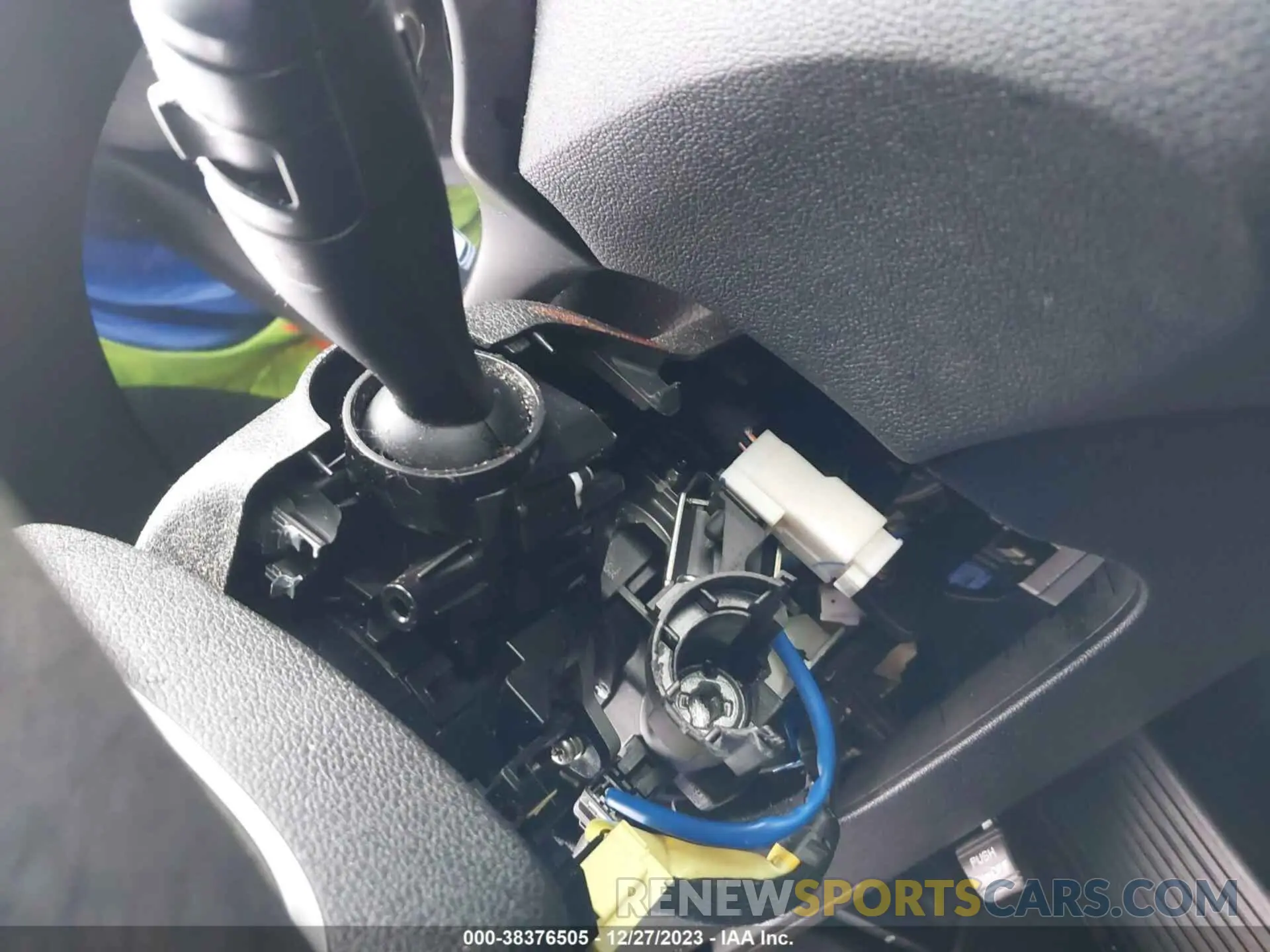 6 fotografías del automóvil dañado 5XYPG4A5XLG615276 KIA SORENTO 2020