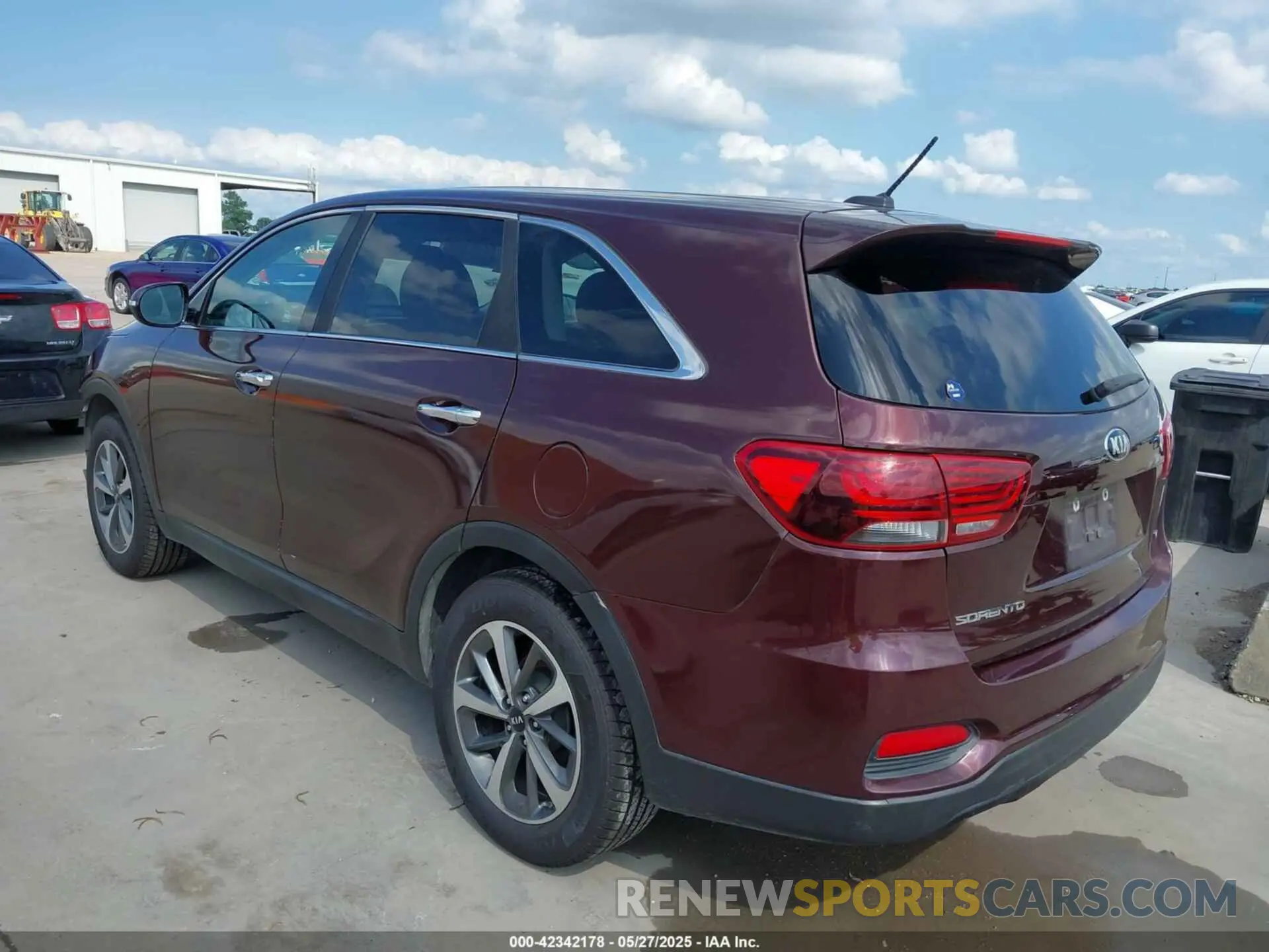 3 fotografías del automóvil dañado 5XYPG4A5XLG619599 KIA SORENTO 2020