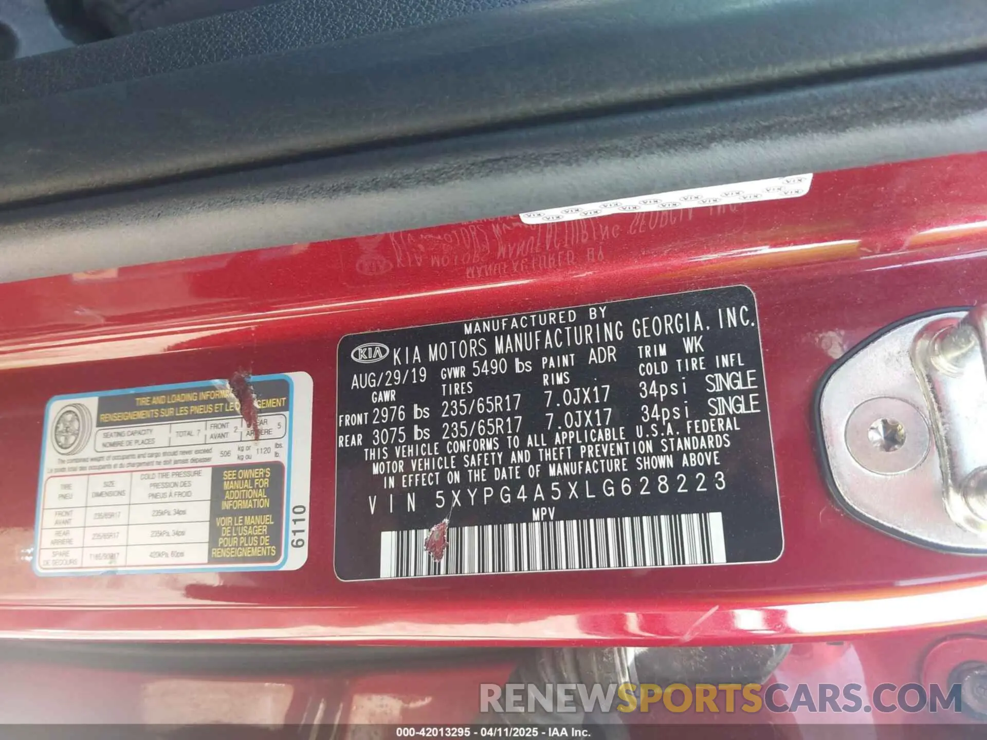 9 fotografías del automóvil dañado 5XYPG4A5XLG628223 KIA SORENTO 2020