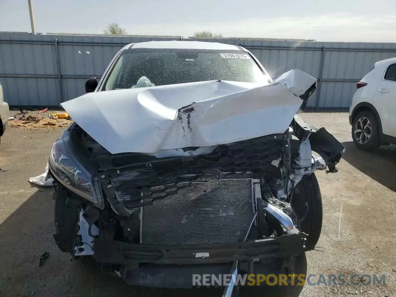 5 fotografías del automóvil dañado 5XYPGDA30LG678742 KIA SORENTO 2020