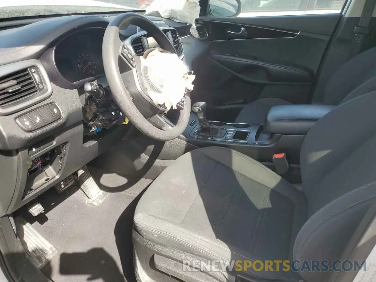 7 fotografías del automóvil dañado 5XYPGDA30LG678742 KIA SORENTO 2020