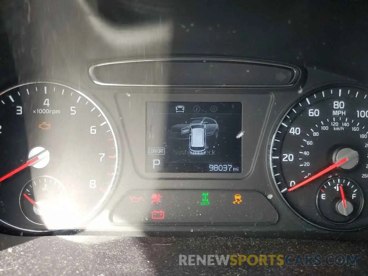 9 fotografías del automóvil dañado 5XYPGDA30LG678742 KIA SORENTO 2020
