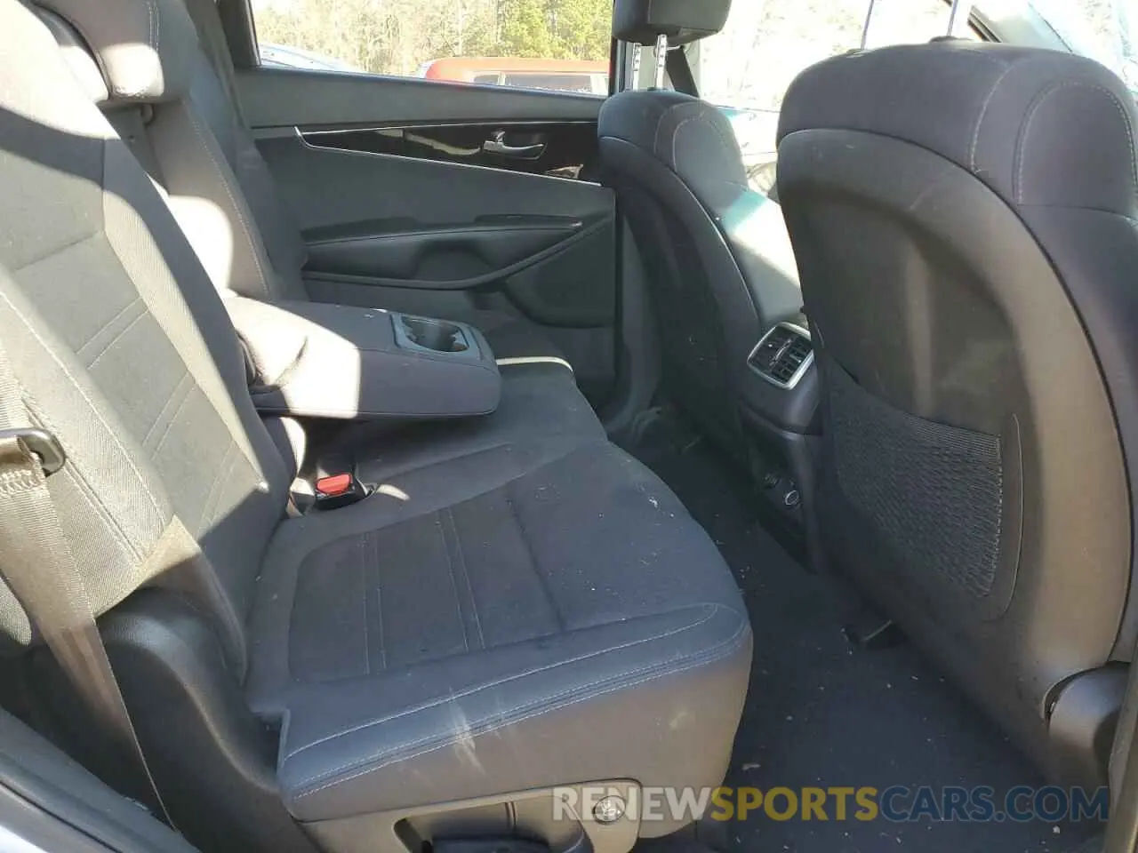 11 fotografías del automóvil dañado 5XYPGDA30LG709276 KIA SORENTO 2020