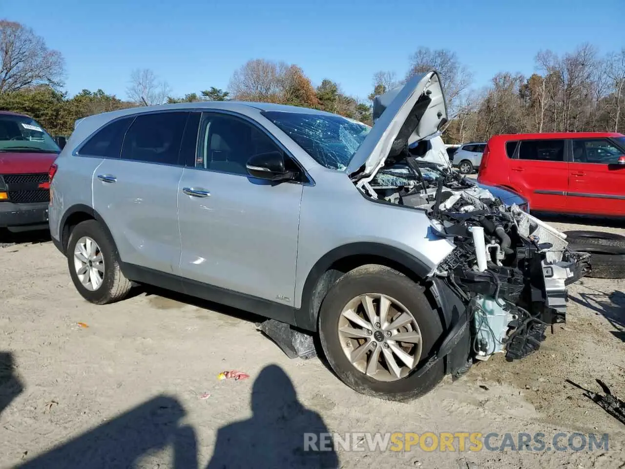 4 fotografías del automóvil dañado 5XYPGDA30LG709276 KIA SORENTO 2020