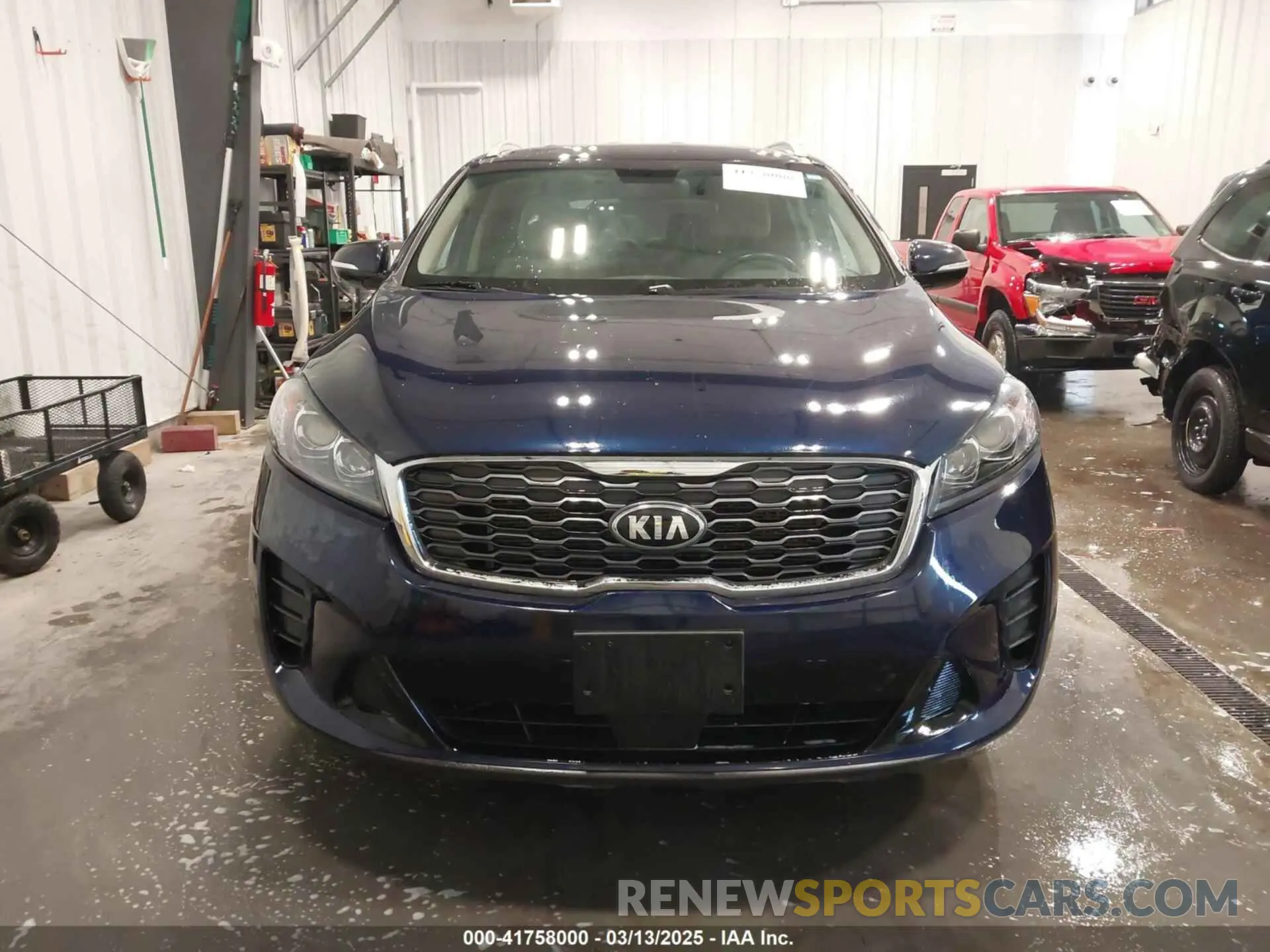12 fotografías del automóvil dañado 5XYPGDA31LG677602 KIA SORENTO 2020
