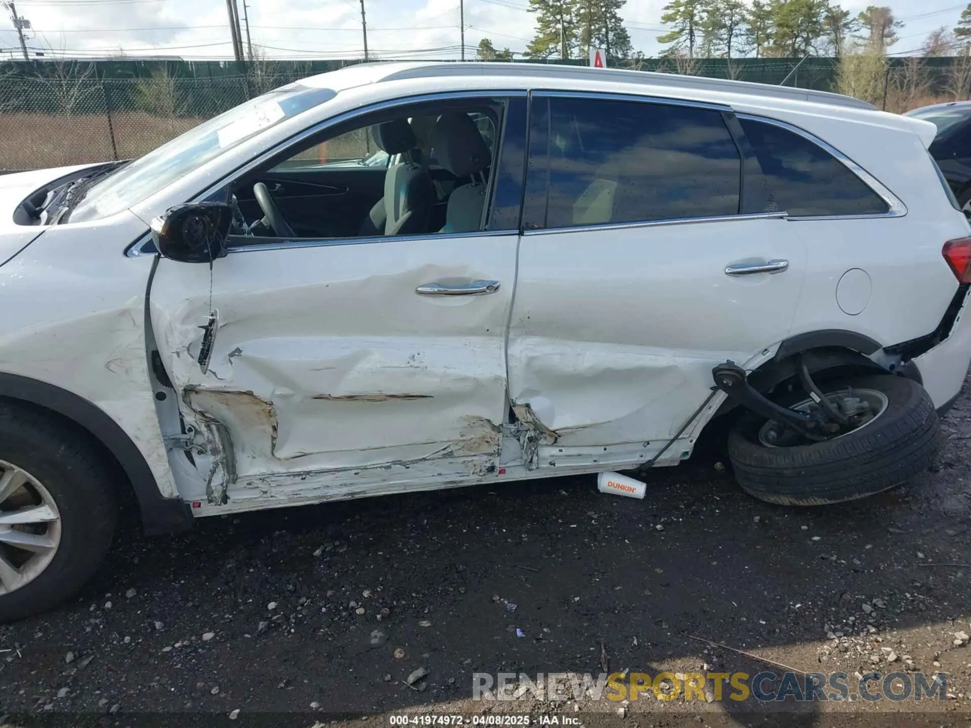 6 fotografías del automóvil dañado 5XYPGDA34LG691655 KIA SORENTO 2020