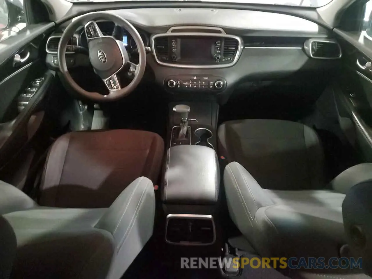 8 fotografías del automóvil dañado 5XYPGDA35LG631612 KIA SORENTO 2020