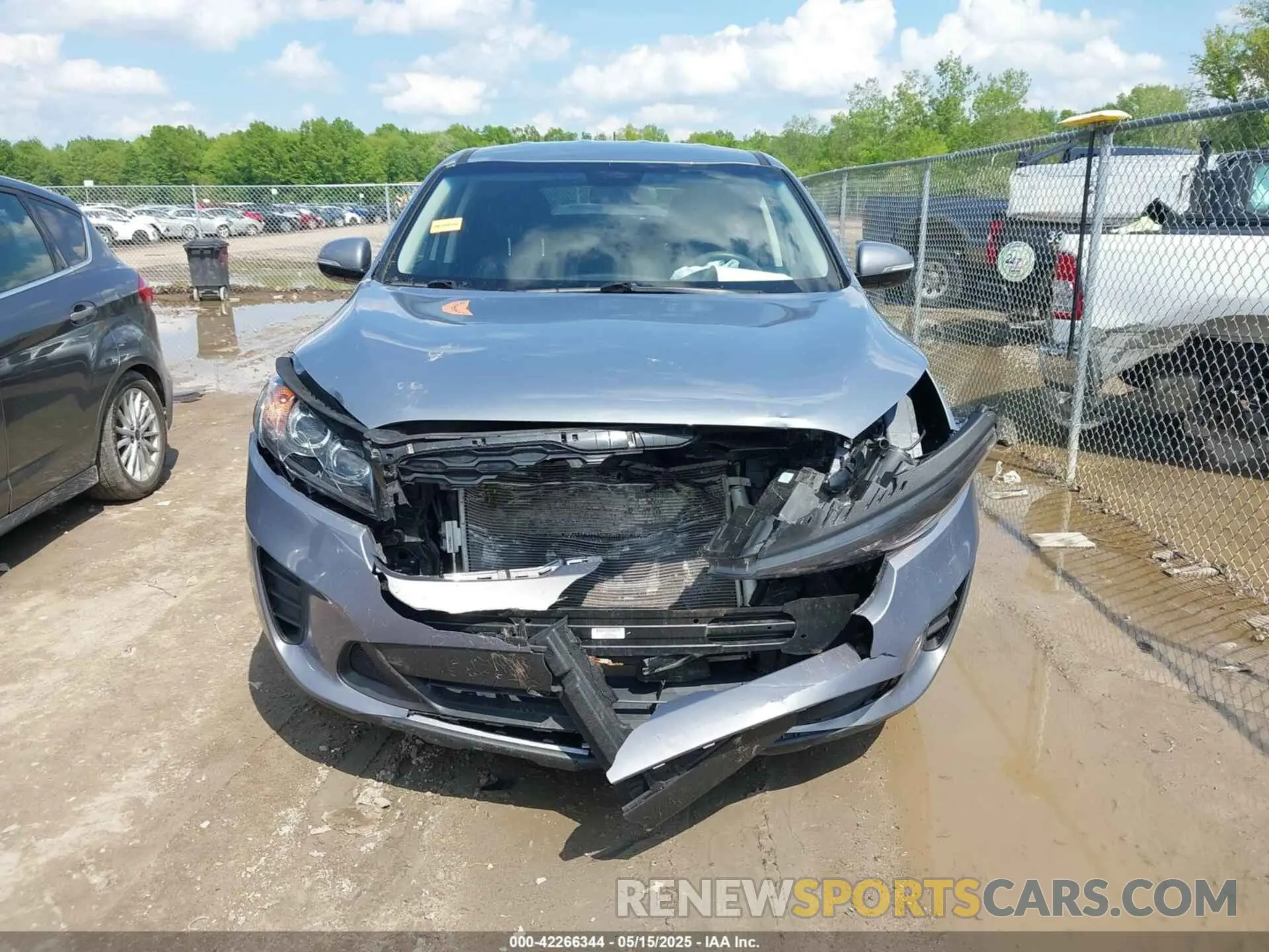 12 fotografías del automóvil dañado 5XYPGDA35LG640097 KIA SORENTO 2020
