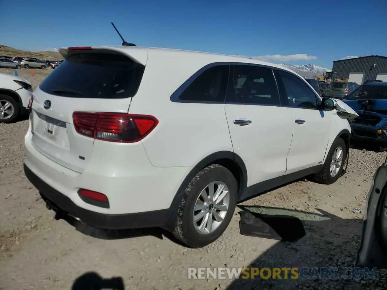 3 fotografías del automóvil dañado 5XYPGDA35LG652721 KIA SORENTO 2020