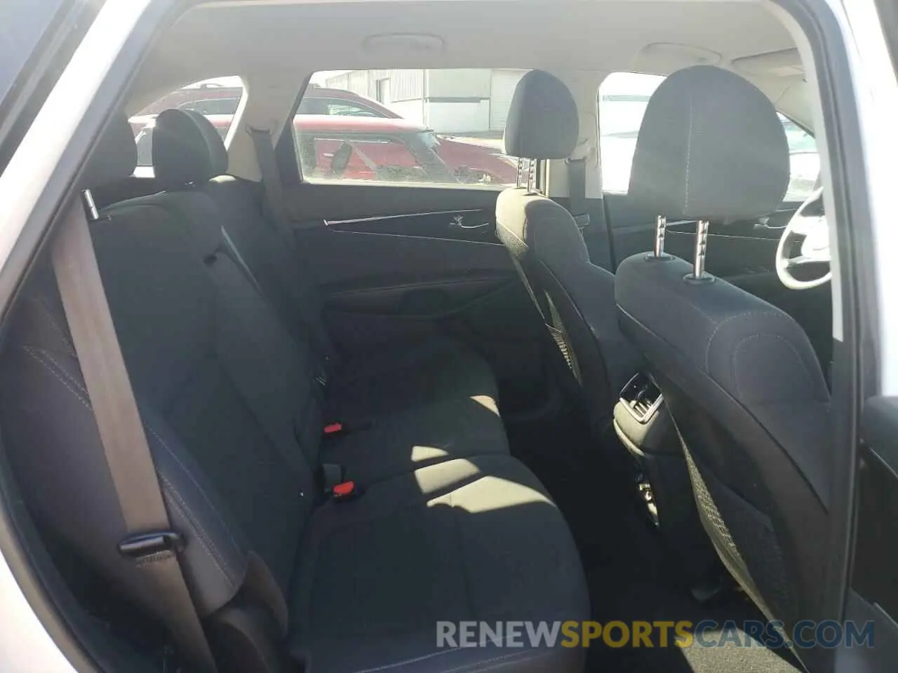 11 fotografías del automóvil dañado 5XYPGDA35LG690661 KIA SORENTO 2020