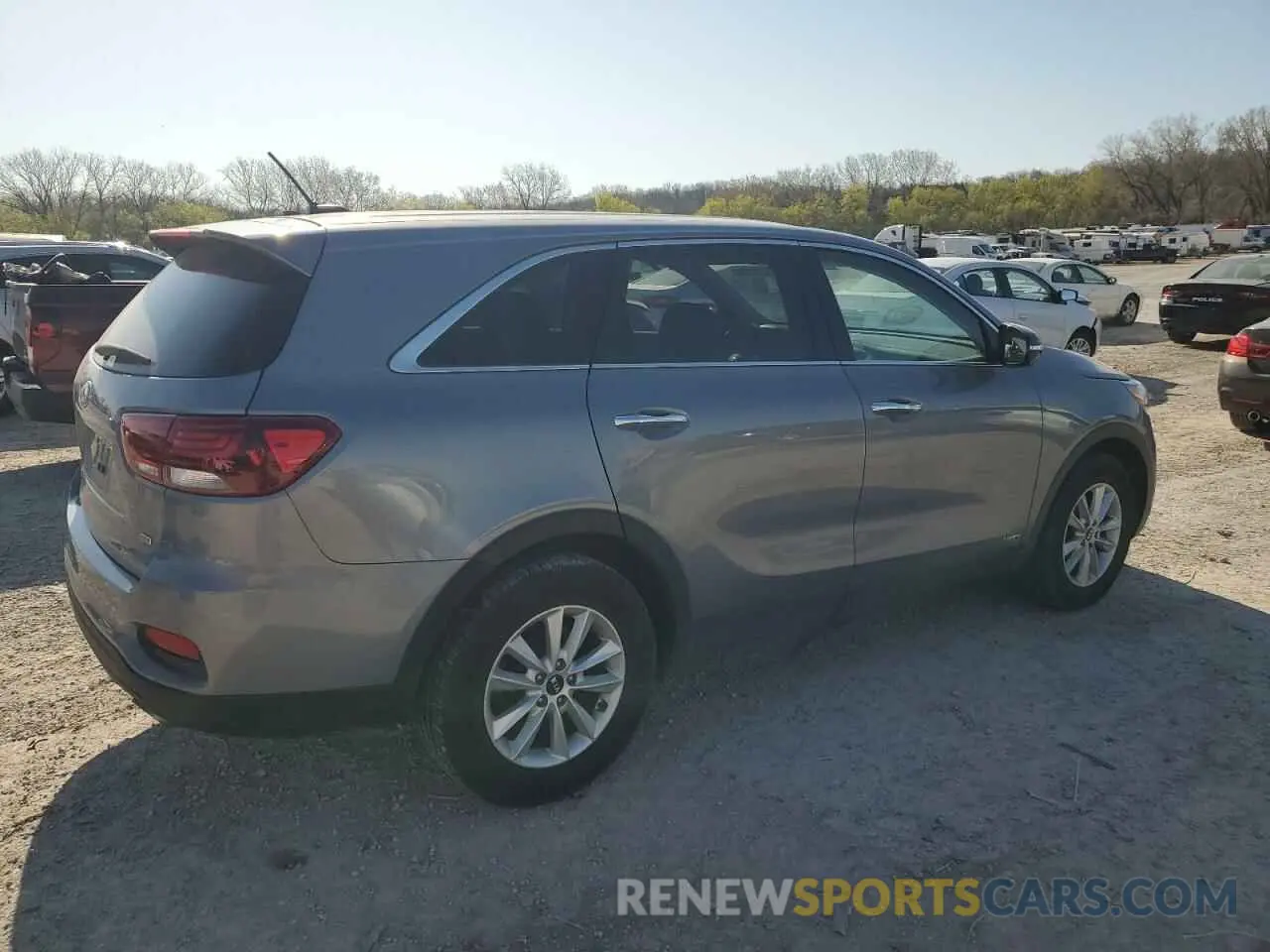 3 fotografías del automóvil dañado 5XYPGDA36LG655353 KIA SORENTO 2020
