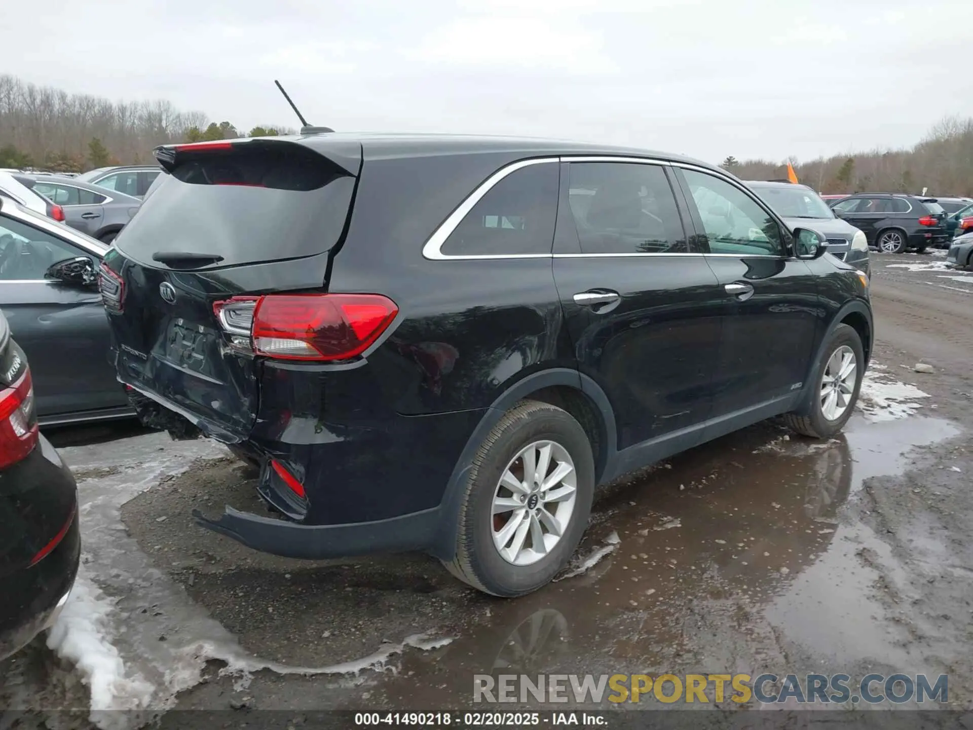 4 fotografías del automóvil dañado 5XYPGDA36LG655708 KIA SORENTO 2020