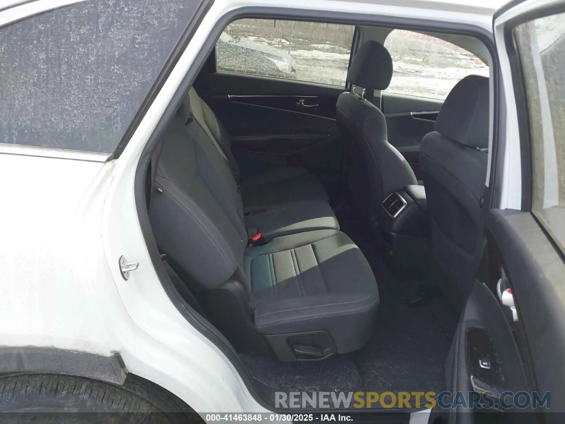 8 fotografías del automóvil dañado 5XYPGDA51LG618504 KIA SORENTO 2020