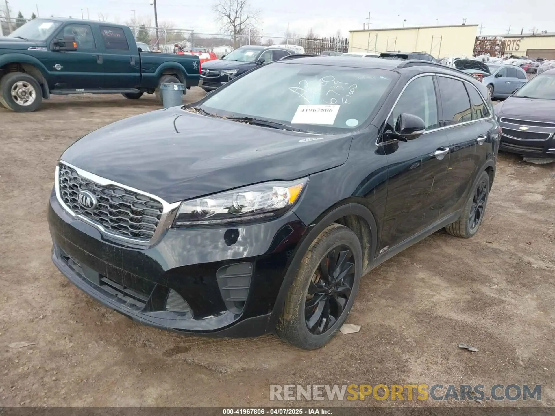 2 fotografías del automóvil dañado 5XYPGDA51LG667394 KIA SORENTO 2020