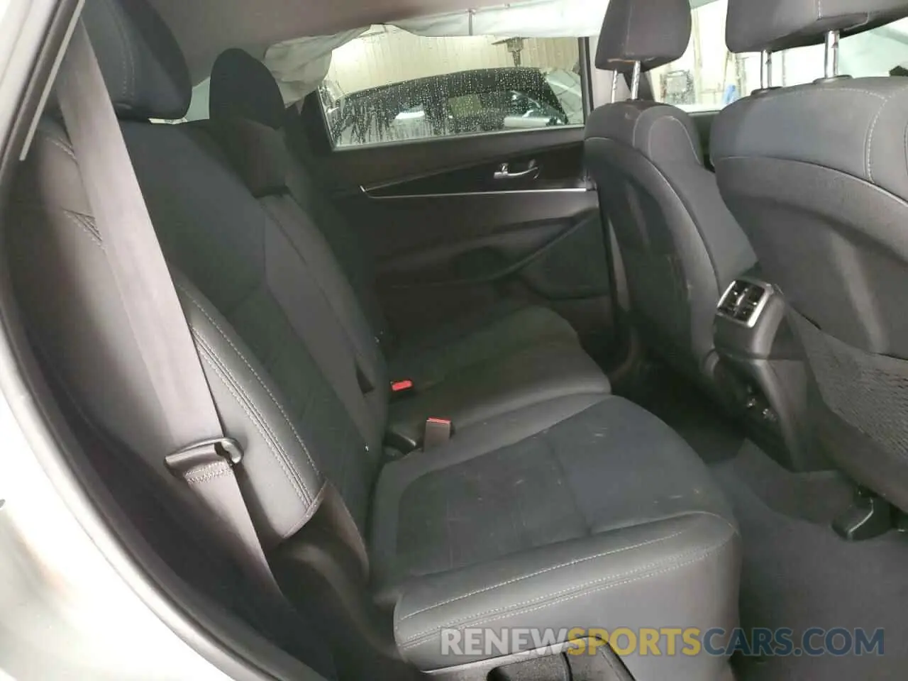 11 fotografías del automóvil dañado 5XYPGDA51LG679707 KIA SORENTO 2020