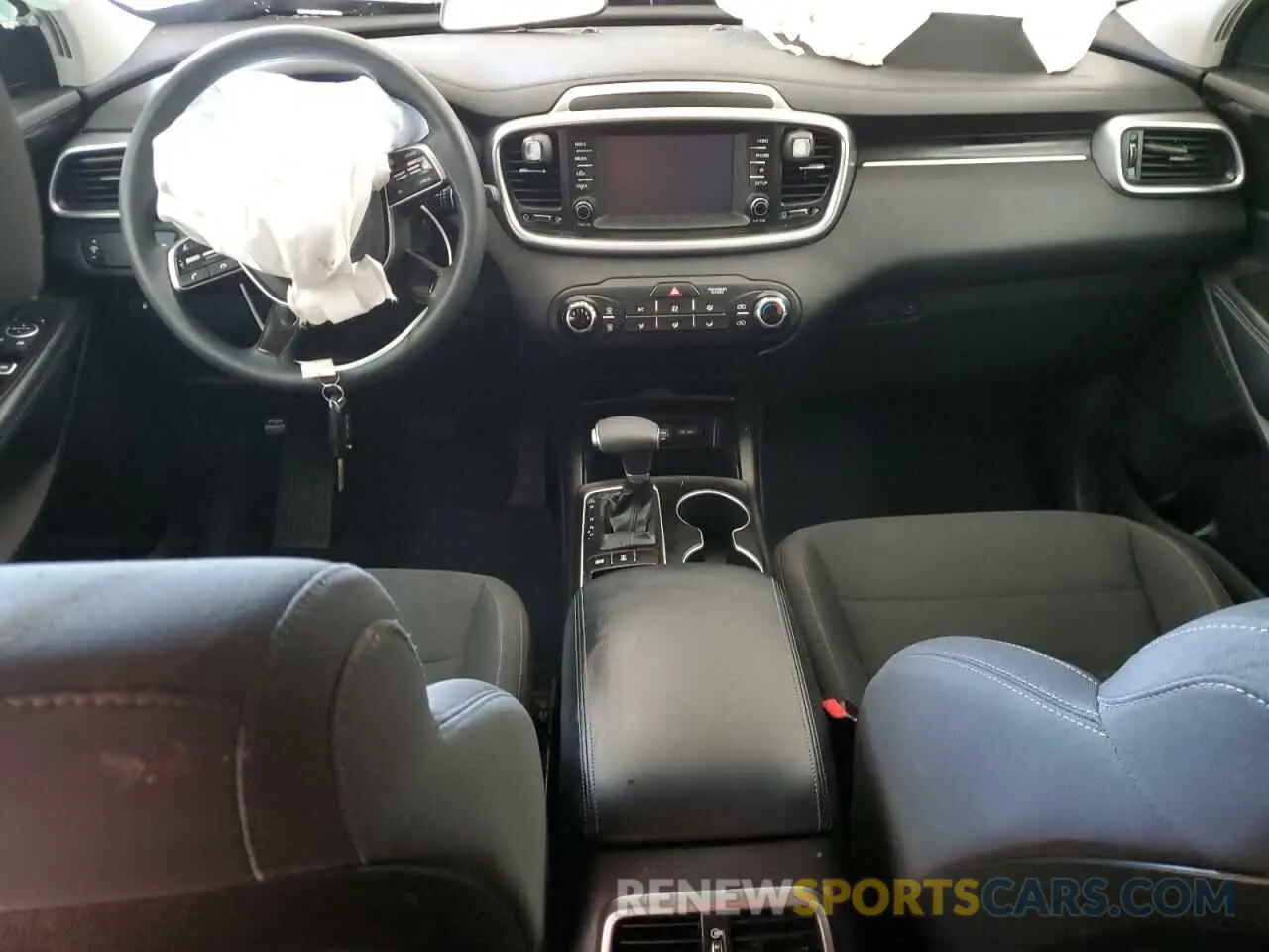 8 fotografías del automóvil dañado 5XYPGDA51LG679707 KIA SORENTO 2020