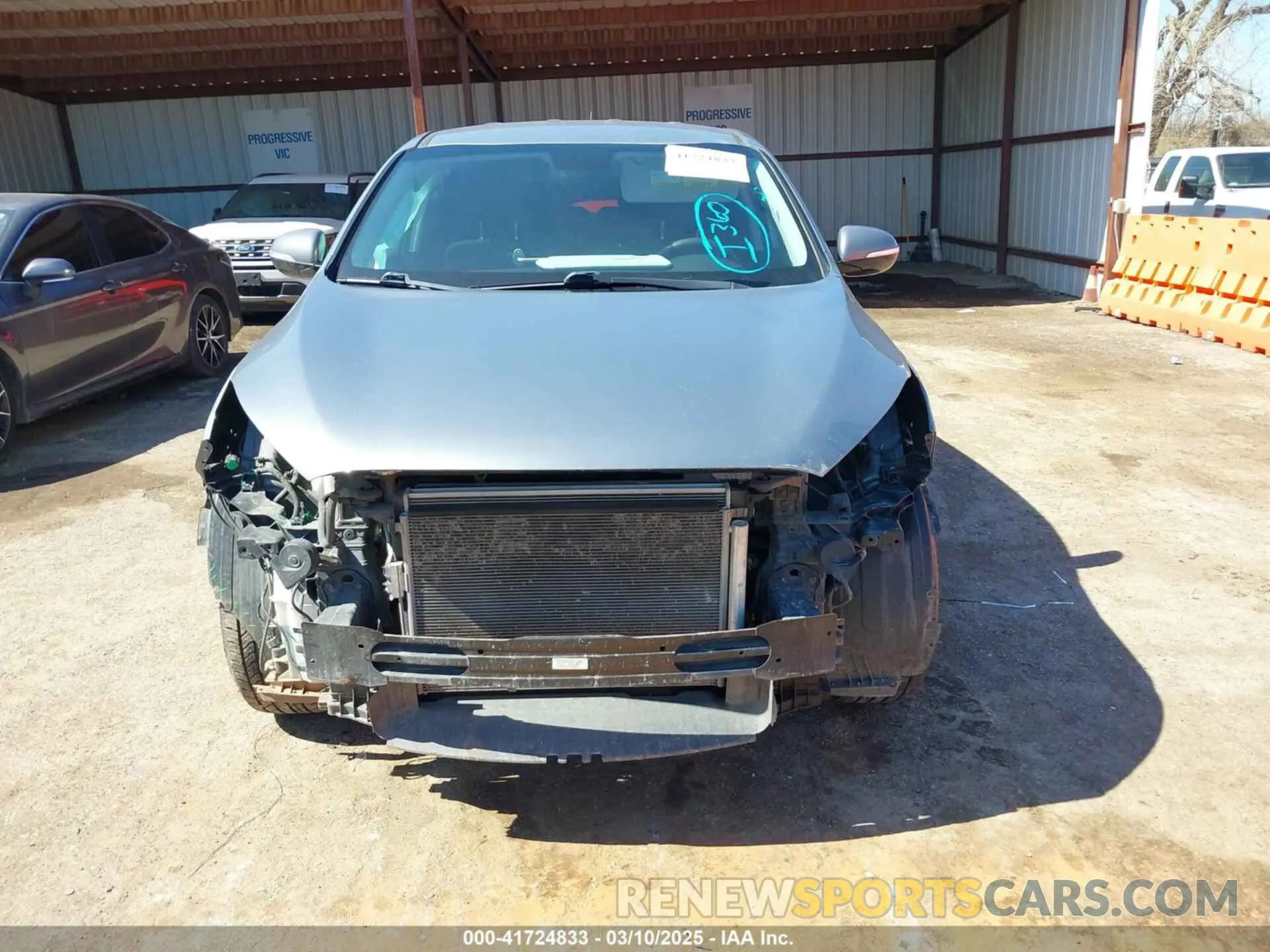 12 fotografías del automóvil dañado 5XYPGDA53LG612283 KIA SORENTO 2020