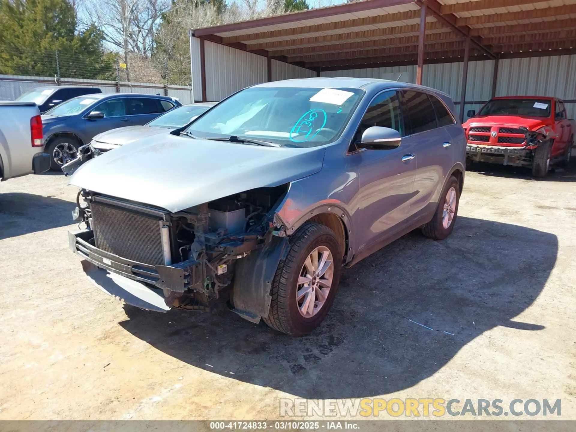 2 fotografías del automóvil dañado 5XYPGDA53LG612283 KIA SORENTO 2020