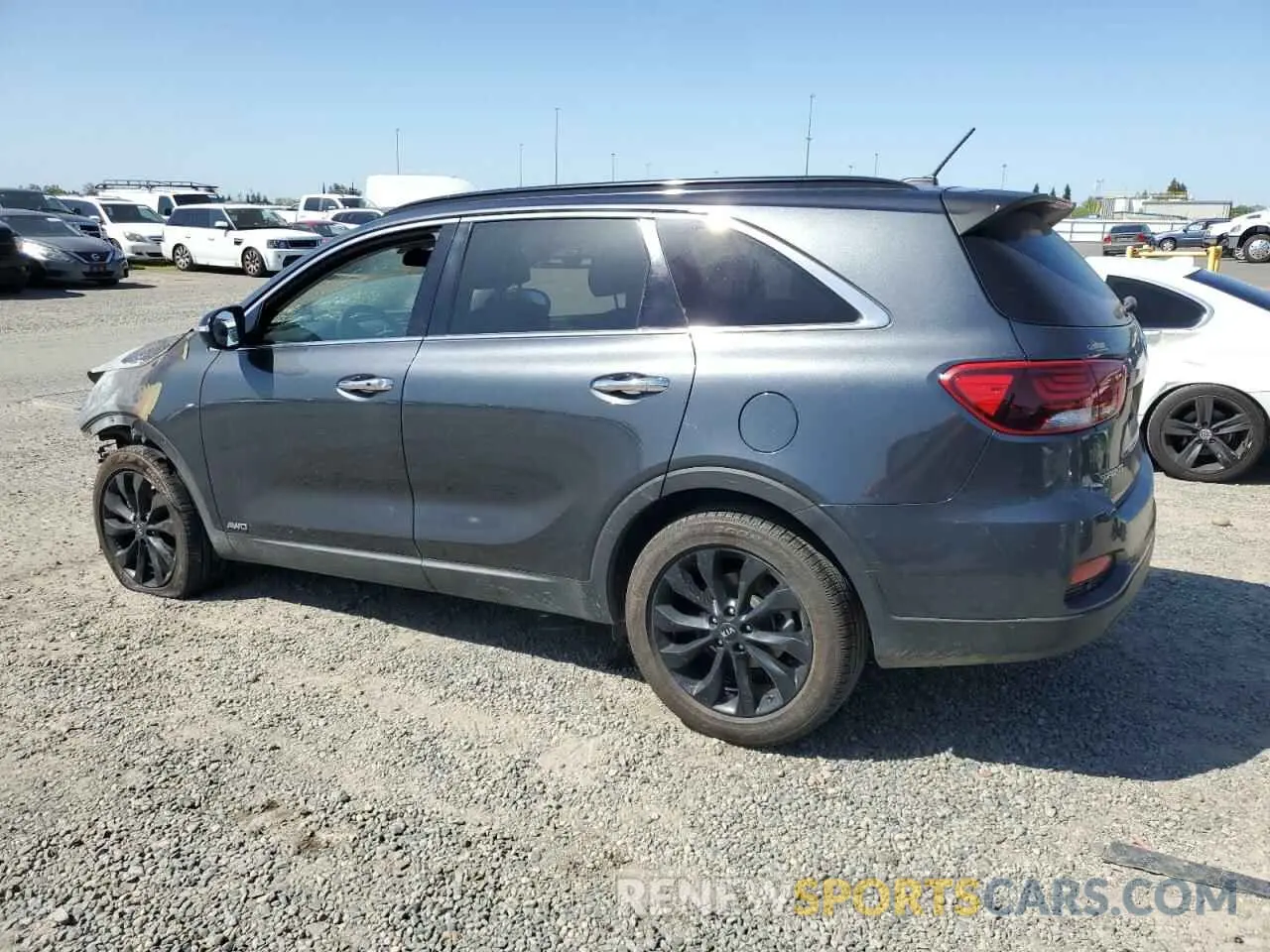 2 fotografías del automóvil dañado 5XYPGDA56LG675782 KIA SORENTO 2020