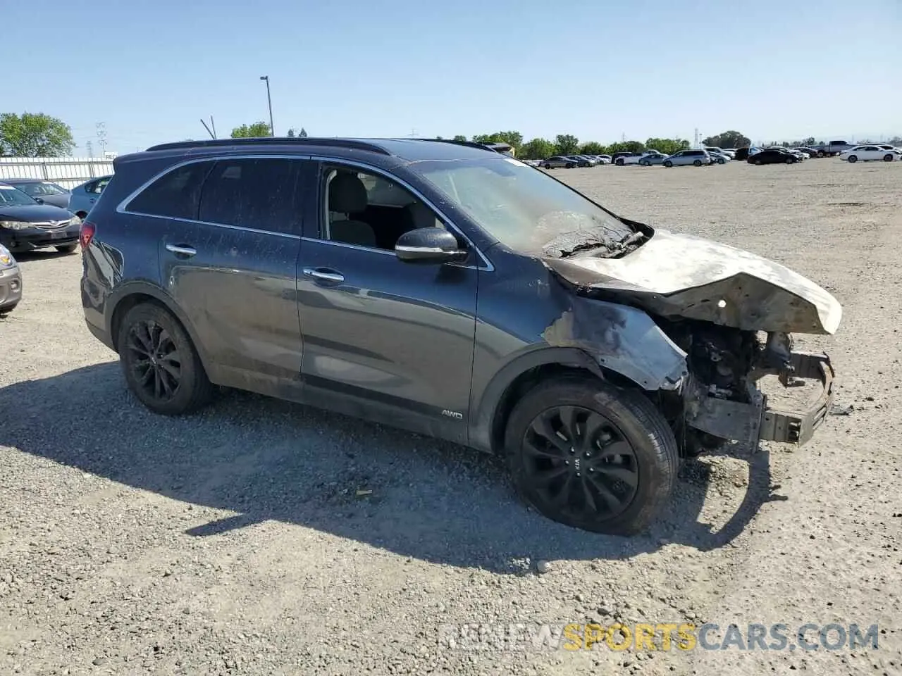 4 fotografías del automóvil dañado 5XYPGDA56LG675782 KIA SORENTO 2020