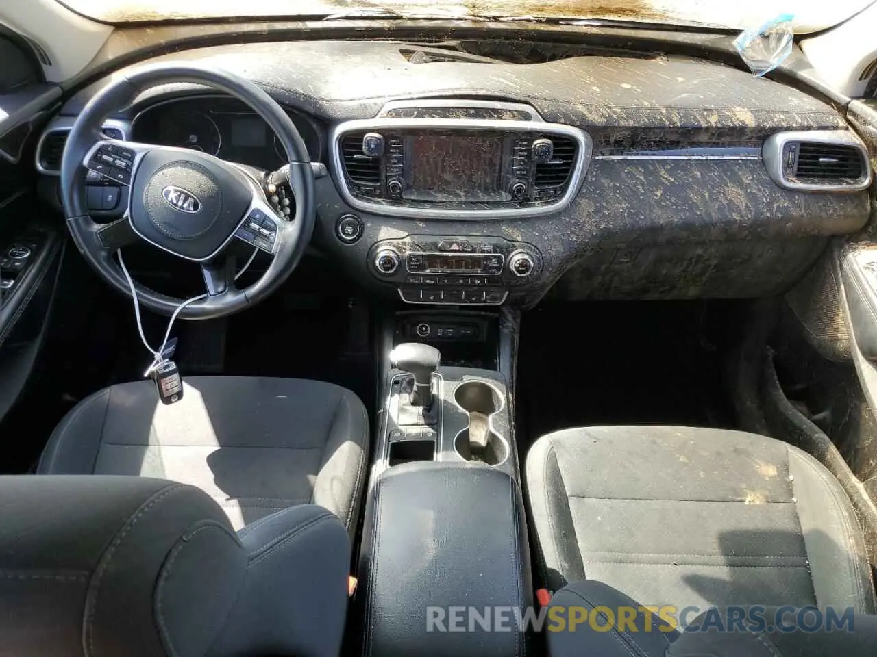8 fotografías del automóvil dañado 5XYPGDA56LG675782 KIA SORENTO 2020