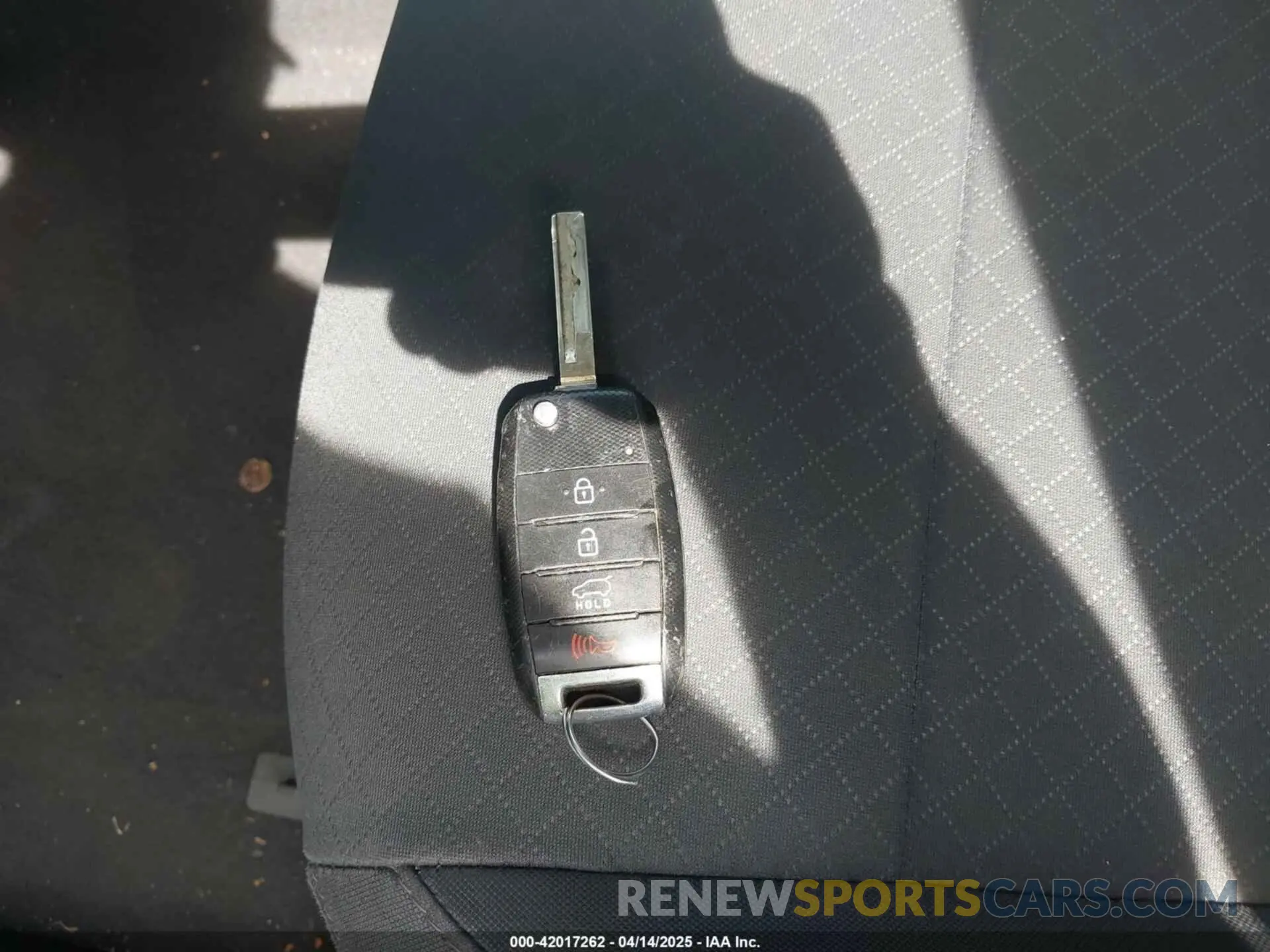 11 fotografías del automóvil dañado 5XYPGDA58LG618502 KIA SORENTO 2020
