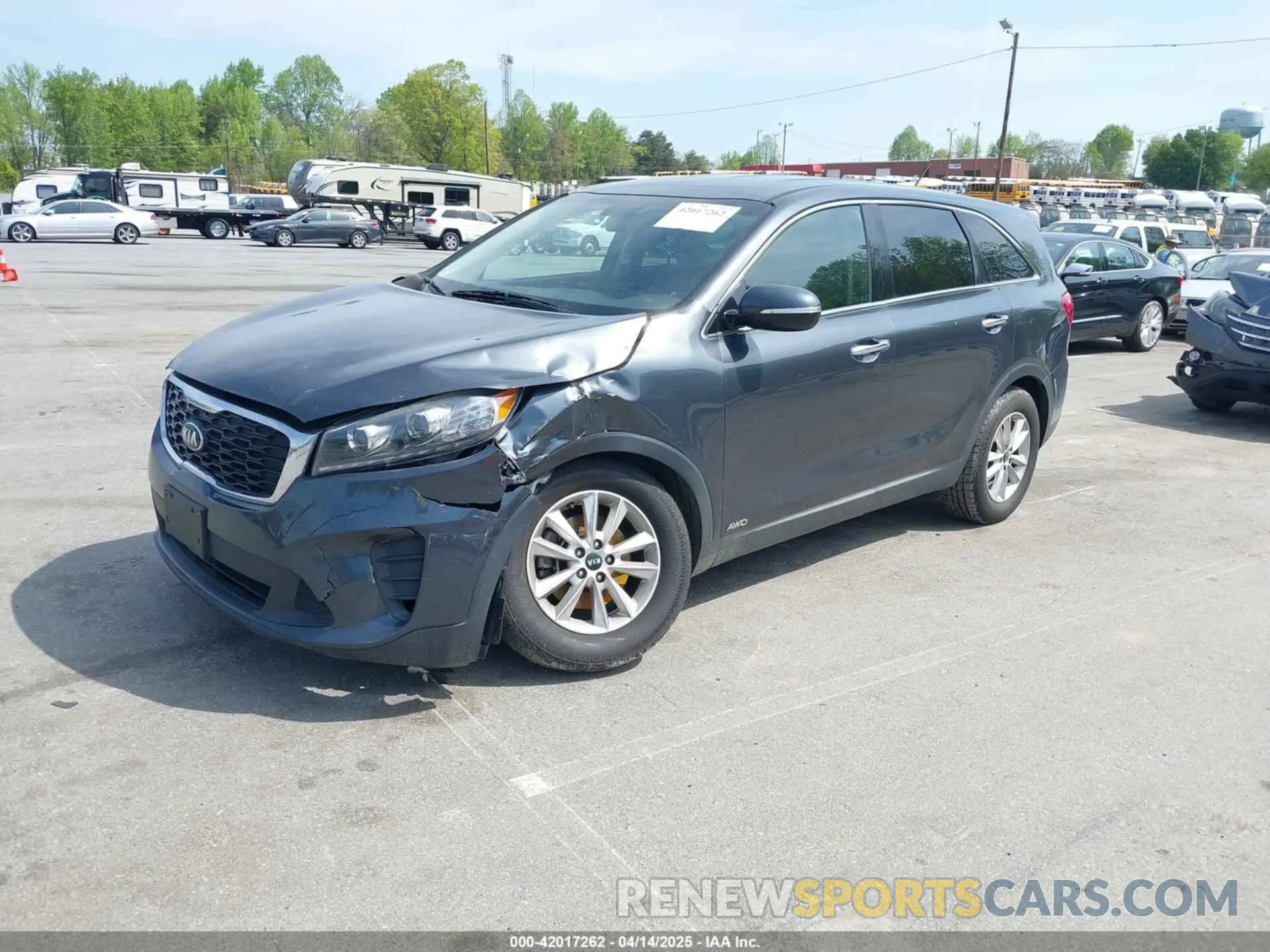 2 fotografías del automóvil dañado 5XYPGDA58LG618502 KIA SORENTO 2020