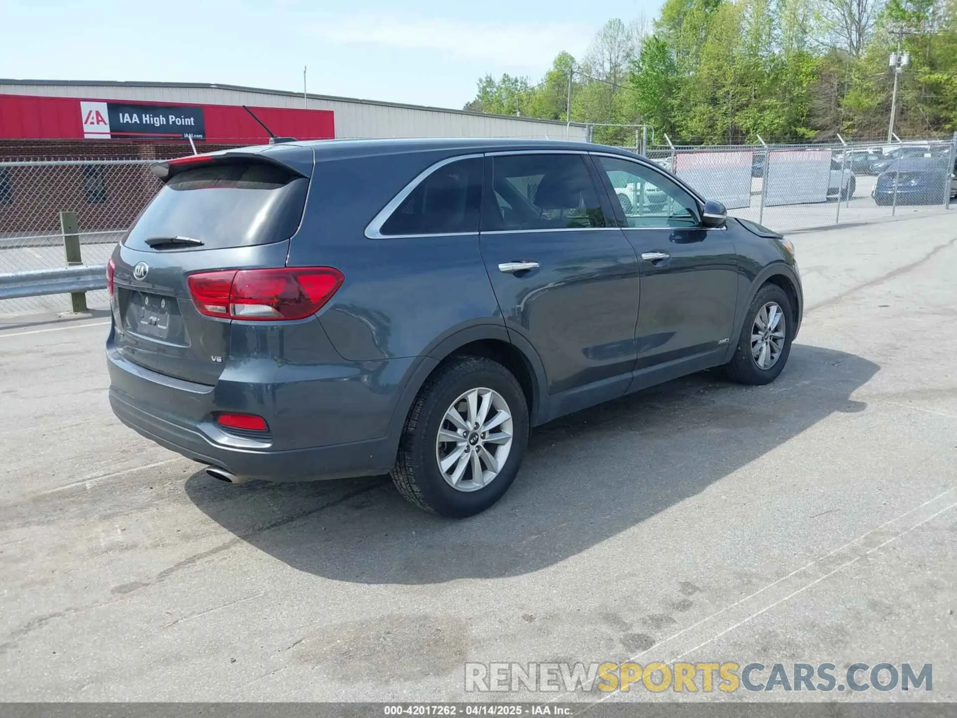 4 fotografías del automóvil dañado 5XYPGDA58LG618502 KIA SORENTO 2020