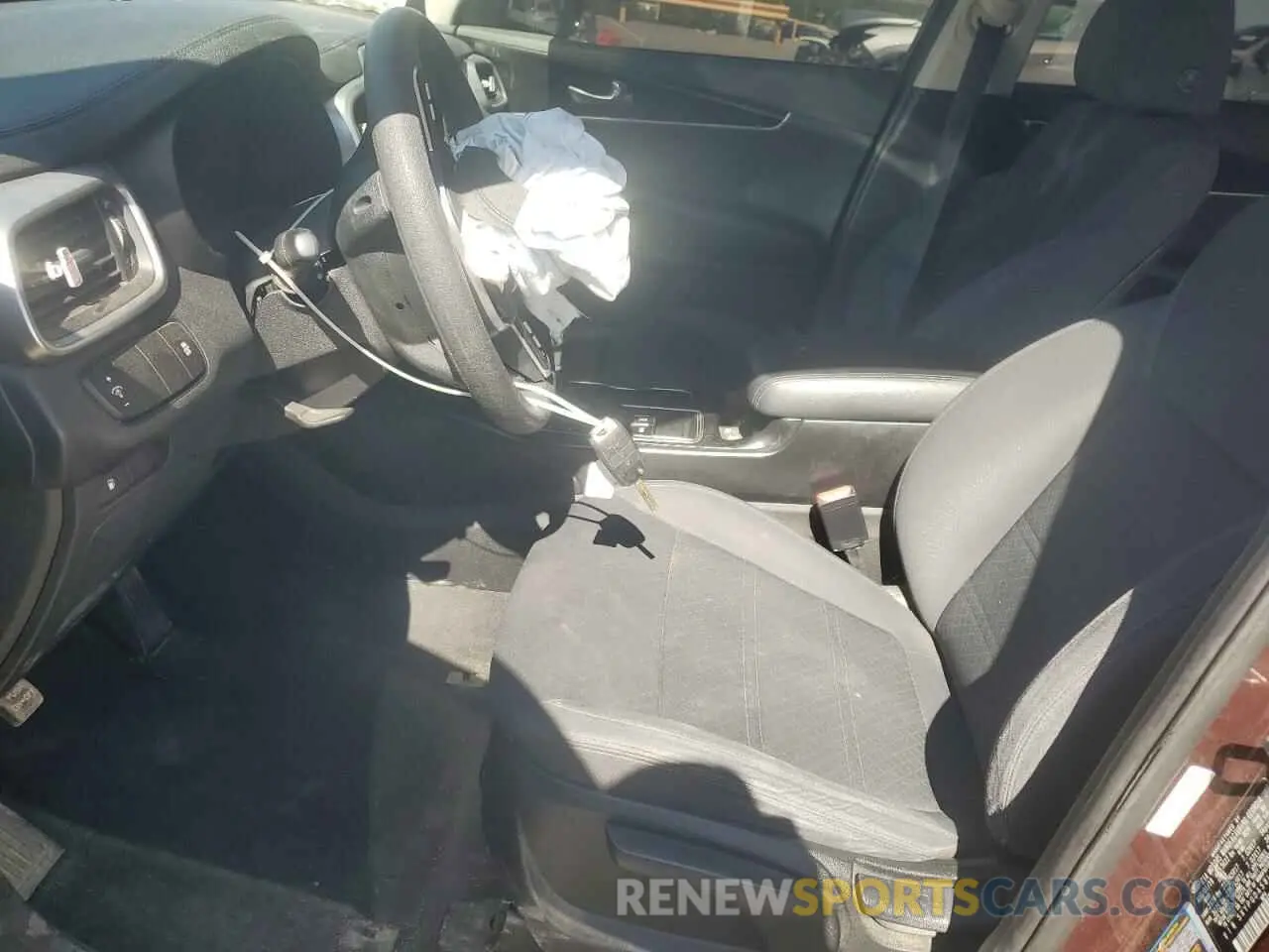 7 fotografías del automóvil dañado 5XYPGDA58LG618600 KIA SORENTO 2020
