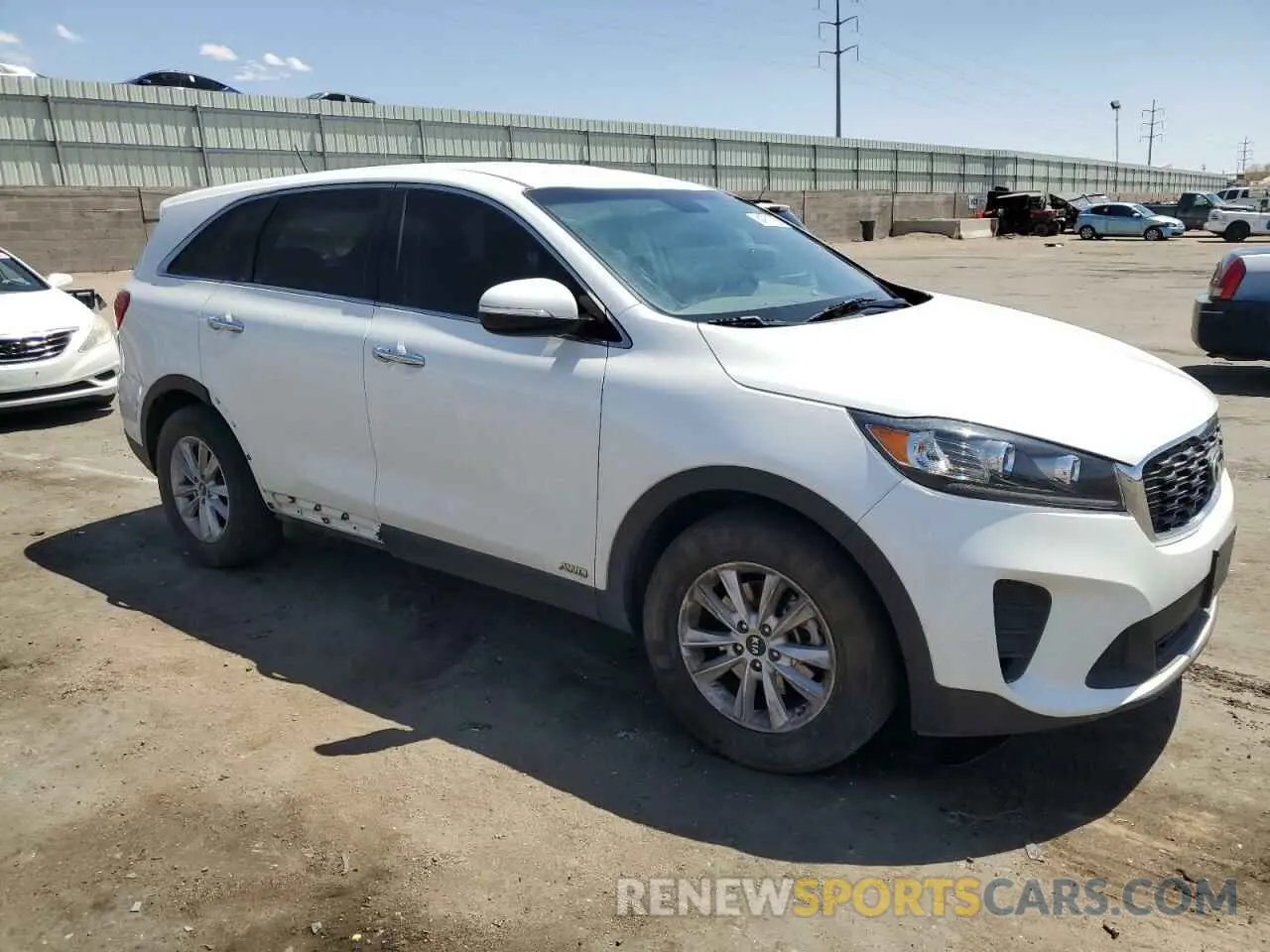 4 fotografías del automóvil dañado 5XYPGDA59LG619478 KIA SORENTO 2020