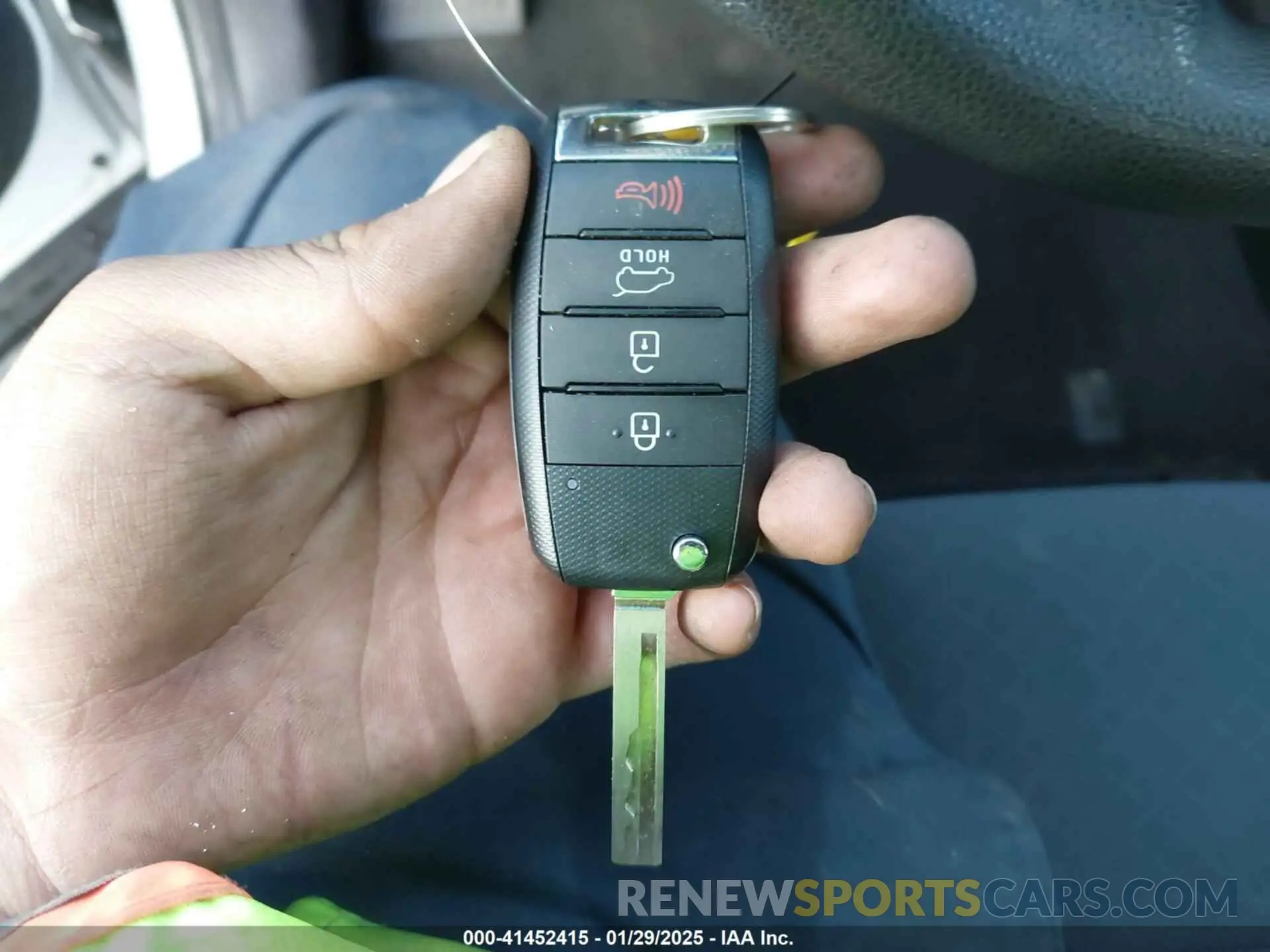 11 fotografías del automóvil dañado 5XYPGDA59LG620680 KIA SORENTO 2020