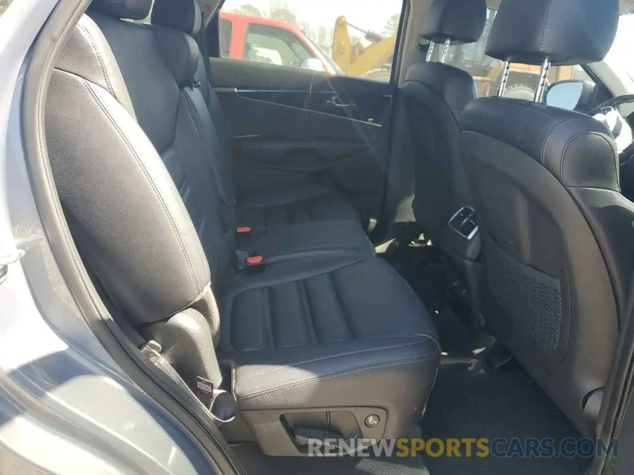 12 fotografías del automóvil dañado 5XYPH4A51LG706272 KIA SORENTO 2020