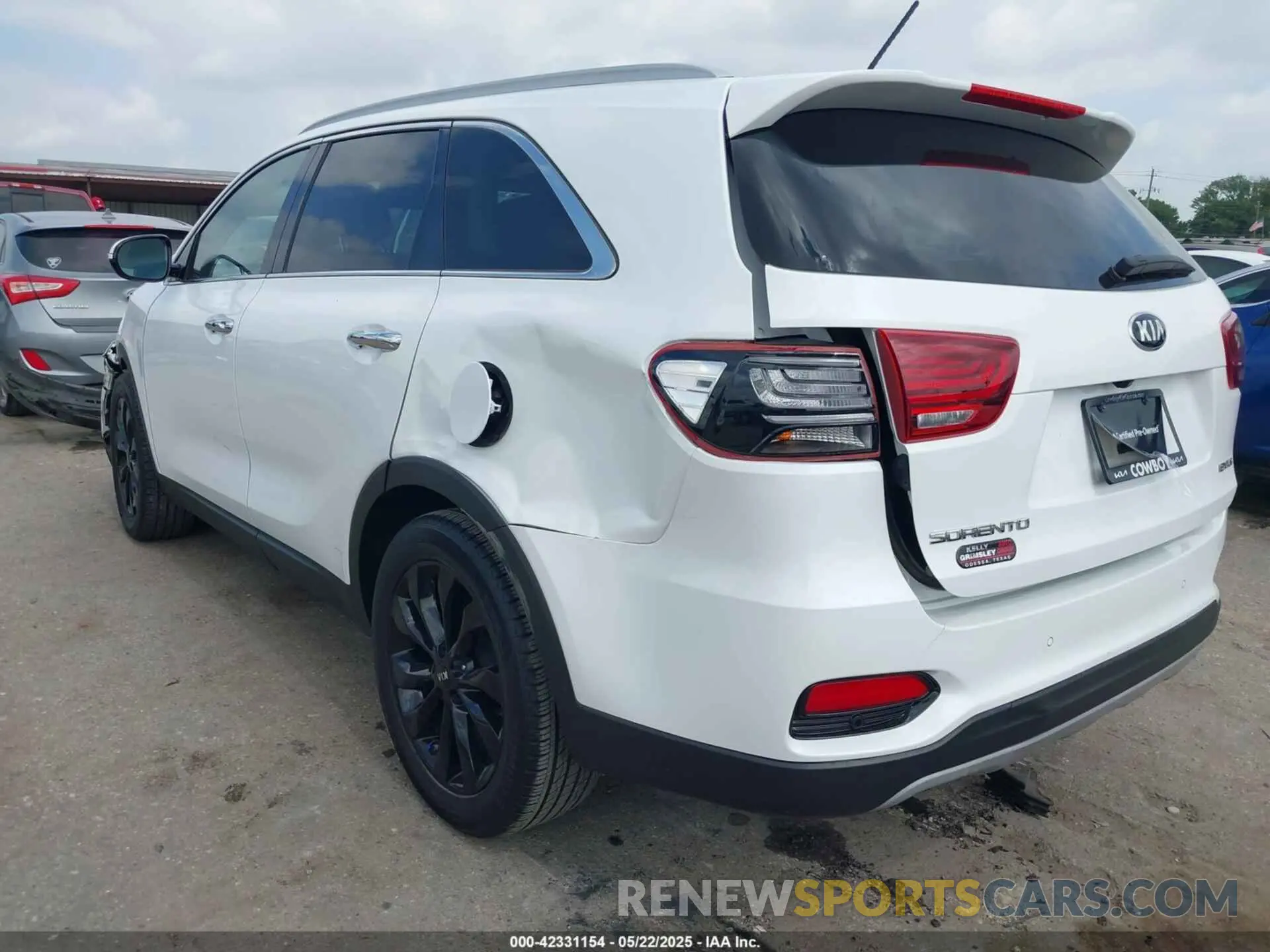 3 fotografías del automóvil dañado 5XYPH4A58LG707175 KIA SORENTO 2020