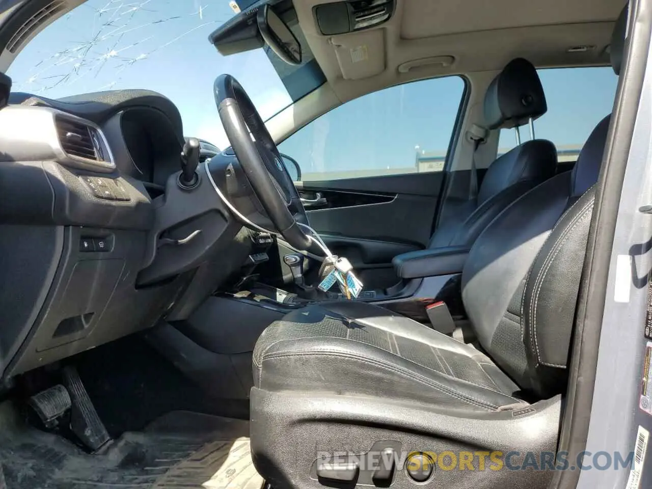 7 fotografías del automóvil dañado 5XYPHDA51LG692180 KIA SORENTO 2020
