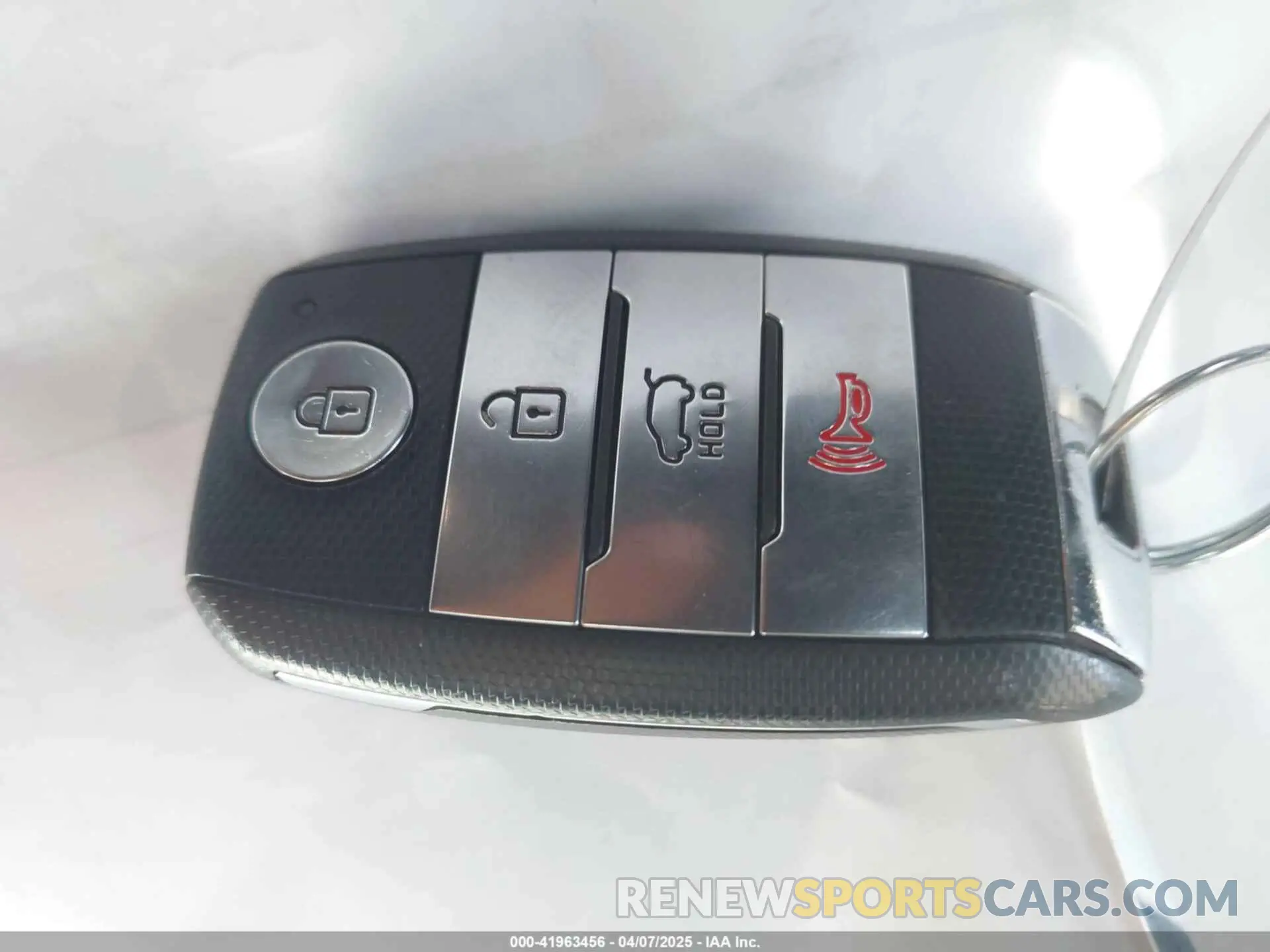 11 fotografías del automóvil dañado 5XYPK4A56LG688725 KIA SORENTO 2020