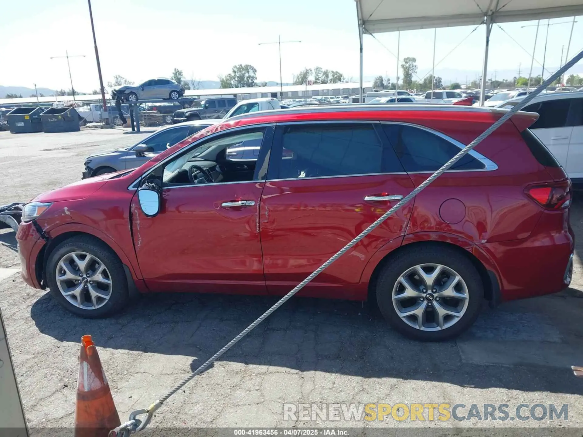 14 fotografías del automóvil dañado 5XYPK4A56LG688725 KIA SORENTO 2020