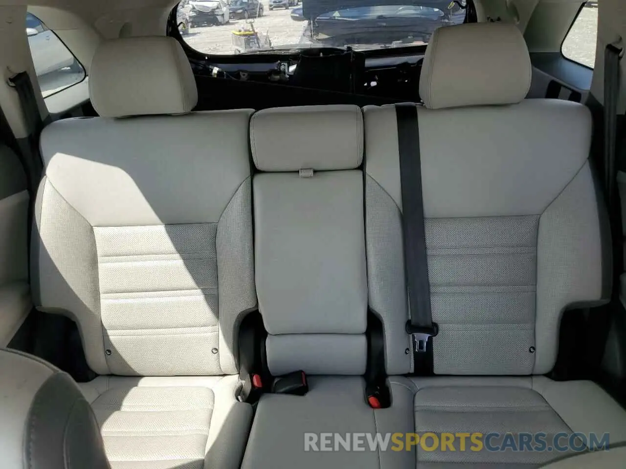 10 fotografías del automóvil dañado 5XYPK4A58LG669917 KIA SORENTO 2020